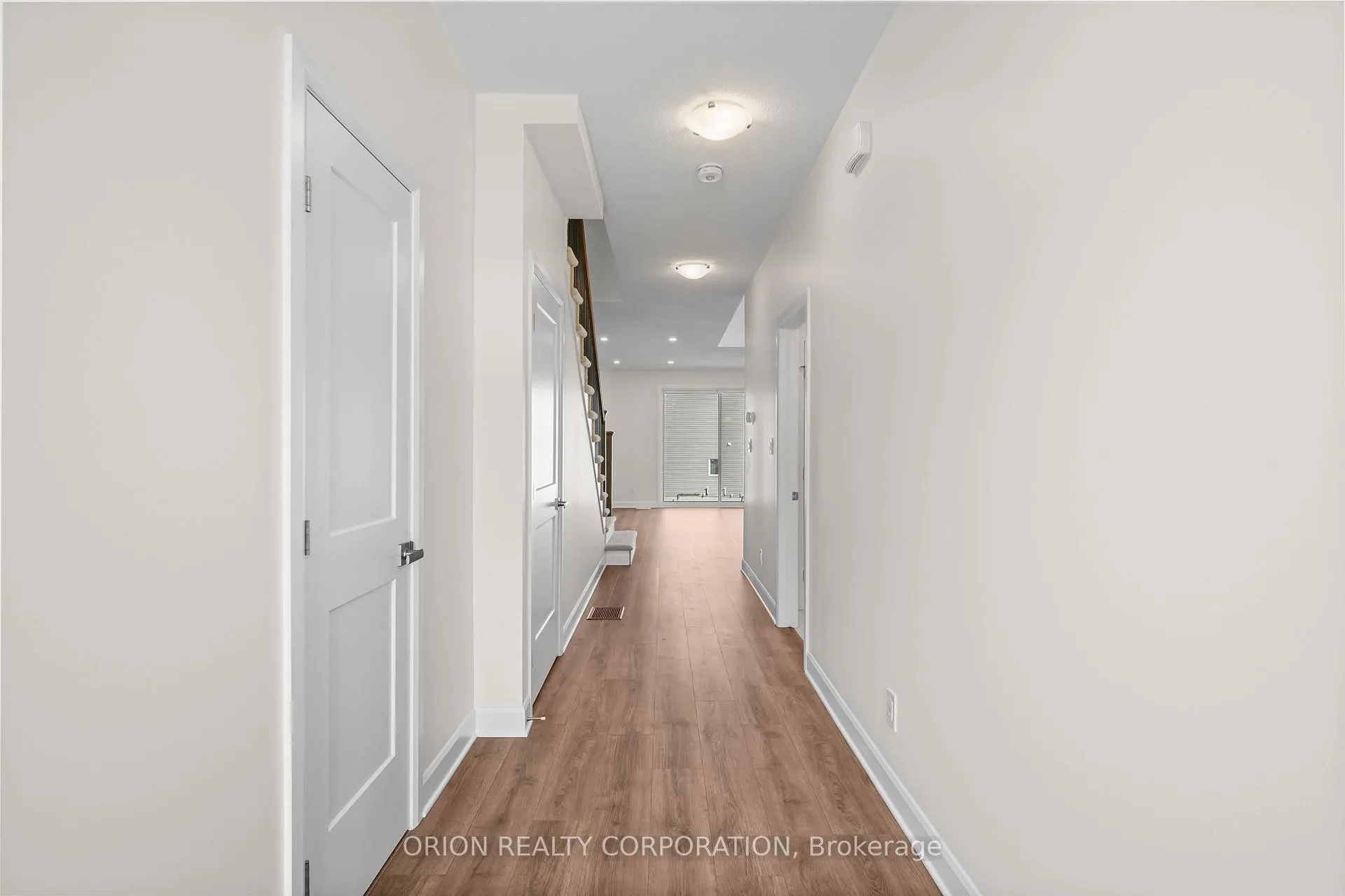 Photo 3 of 232 Dockside Drive, Kingston, Kingston East (Incl Barret Crt) — HOMEH