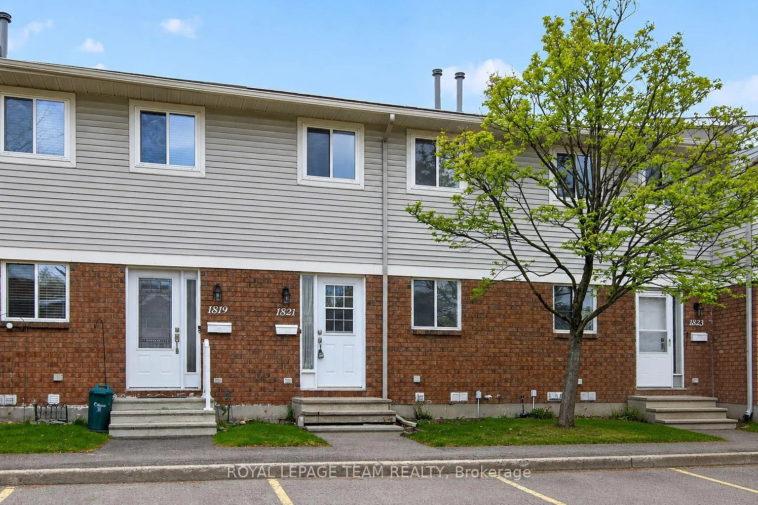 Photo 2 of Unit 1821, 1821 Winter Rose Lane, Ottawa, Orleans/Sunridge — HOMEH