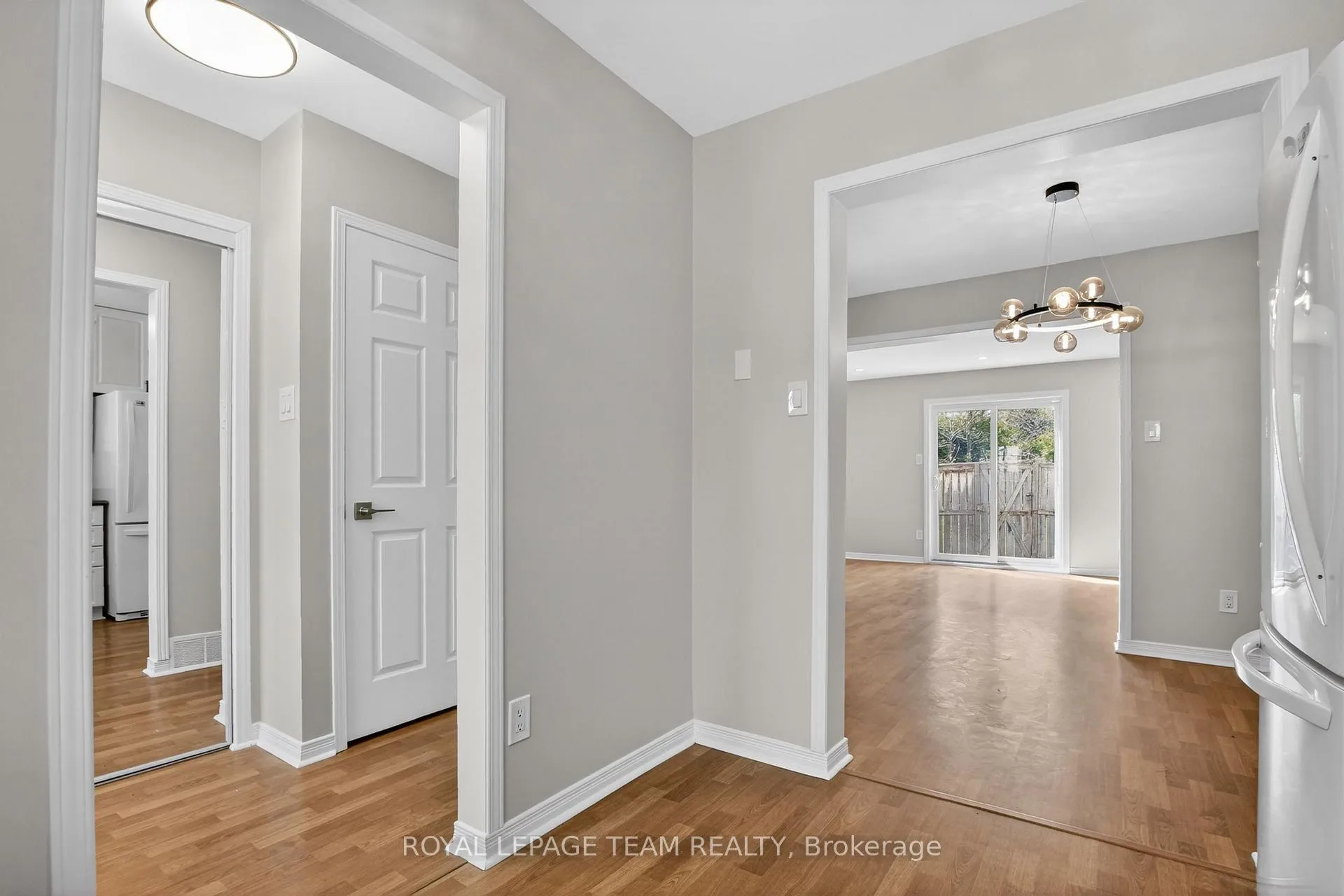 Photo 10 of Unit 1821, 1821 Winter Rose Lane, Ottawa, Orleans/Sunridge — HOMEH