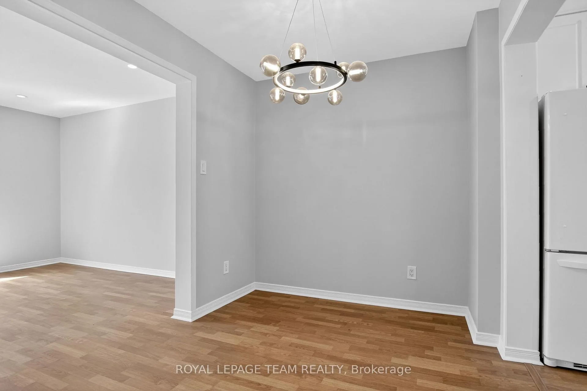 Photo 12 of Unit 1821, 1821 Winter Rose Lane, Ottawa, Orleans/Sunridge — HOMEH