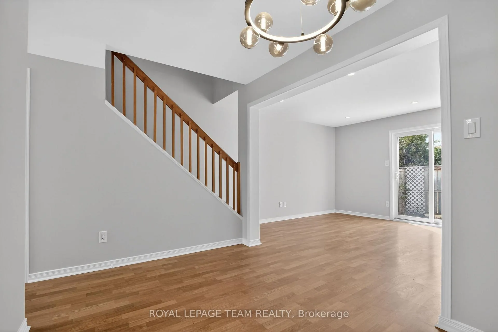 Photo 13 of Unit 1821, 1821 Winter Rose Lane, Ottawa, Orleans/Sunridge — HOMEH