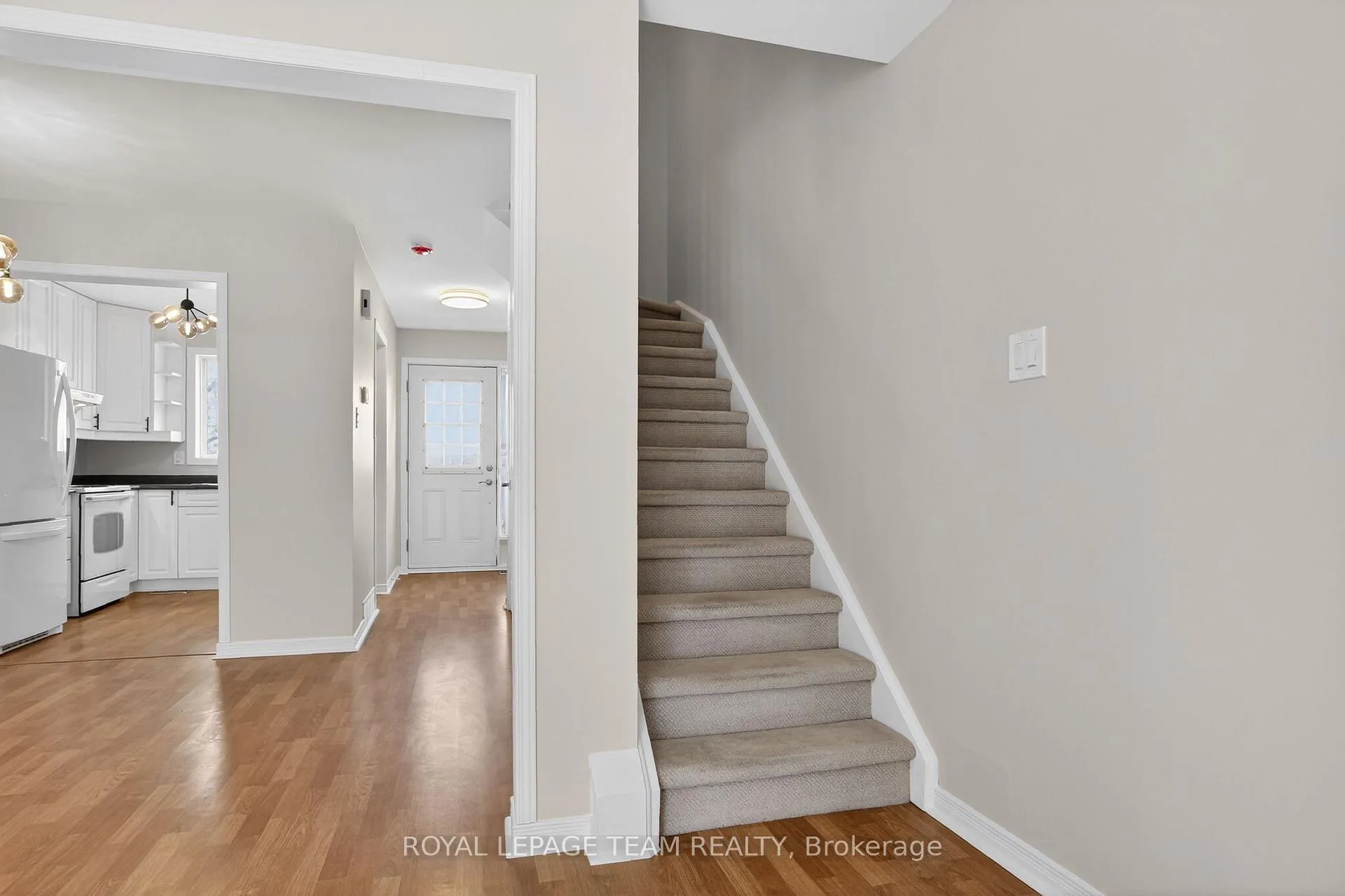 Photo 20 of Unit 1821, 1821 Winter Rose Lane, Ottawa, Orleans/Sunridge — HOMEH