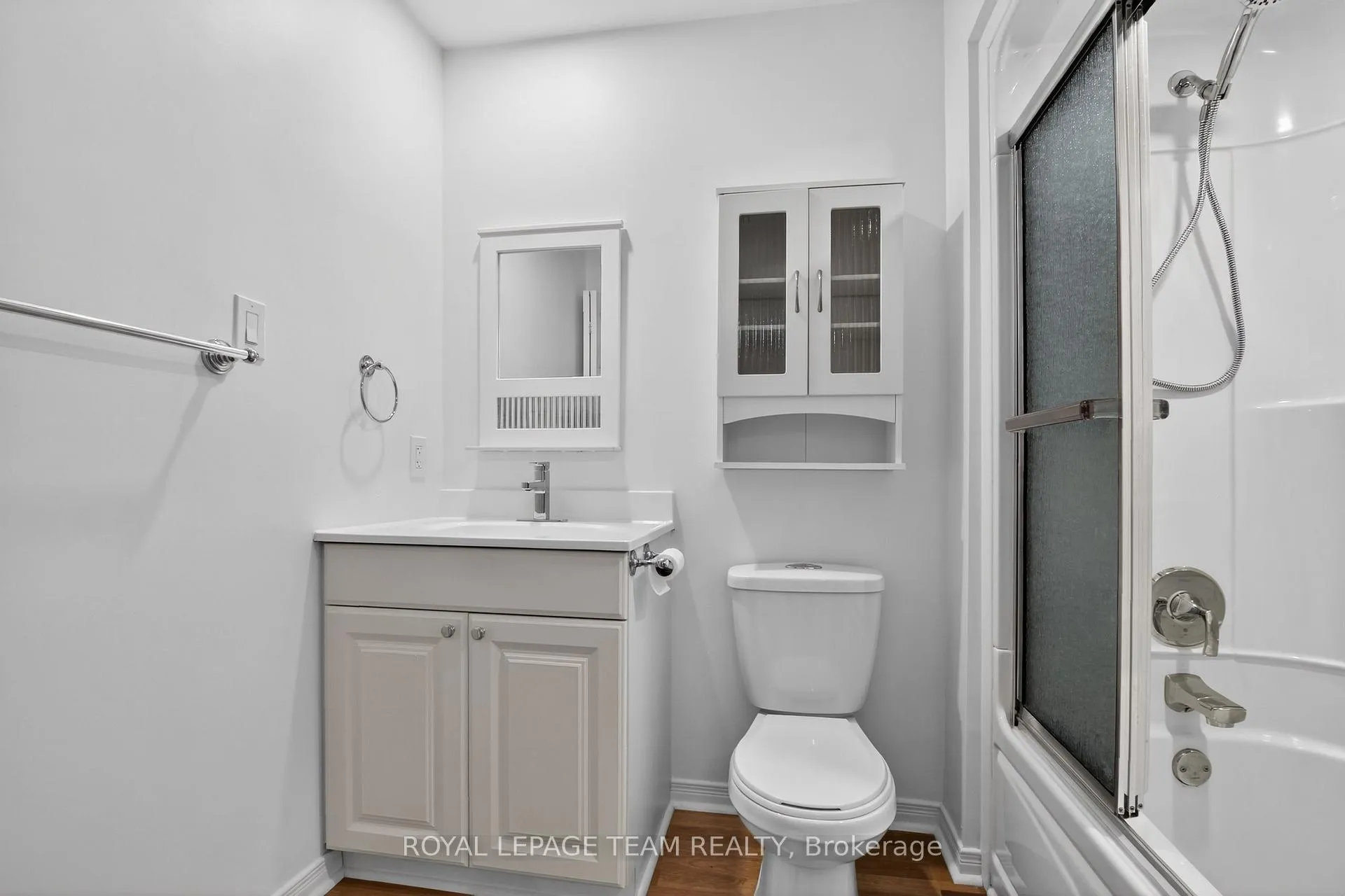 Photo 27 of Unit 1821, 1821 Winter Rose Lane, Ottawa, Orleans/Sunridge — HOMEH
