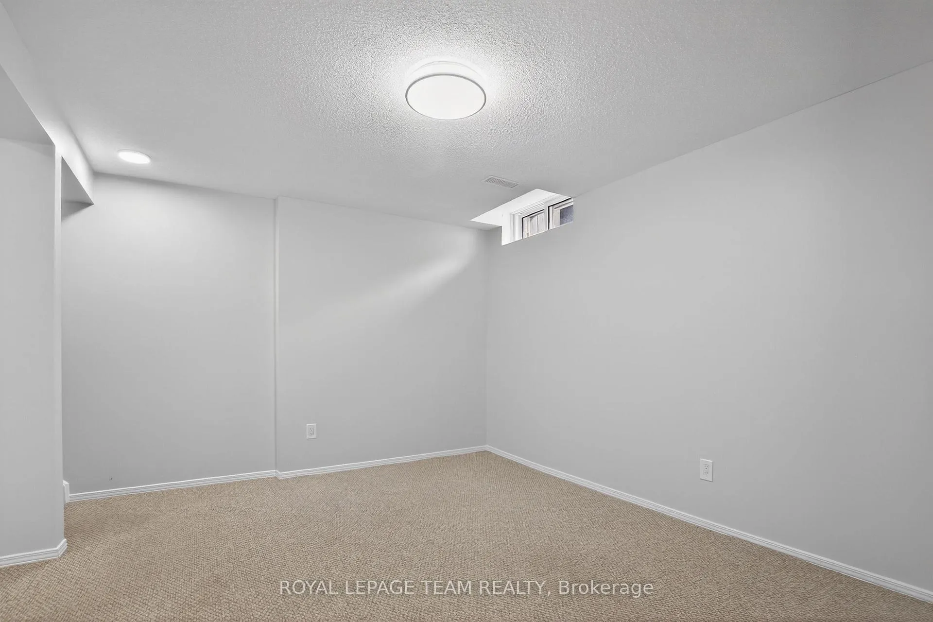 Photo 36 of Unit 1821, 1821 Winter Rose Lane, Ottawa, Orleans/Sunridge — HOMEH