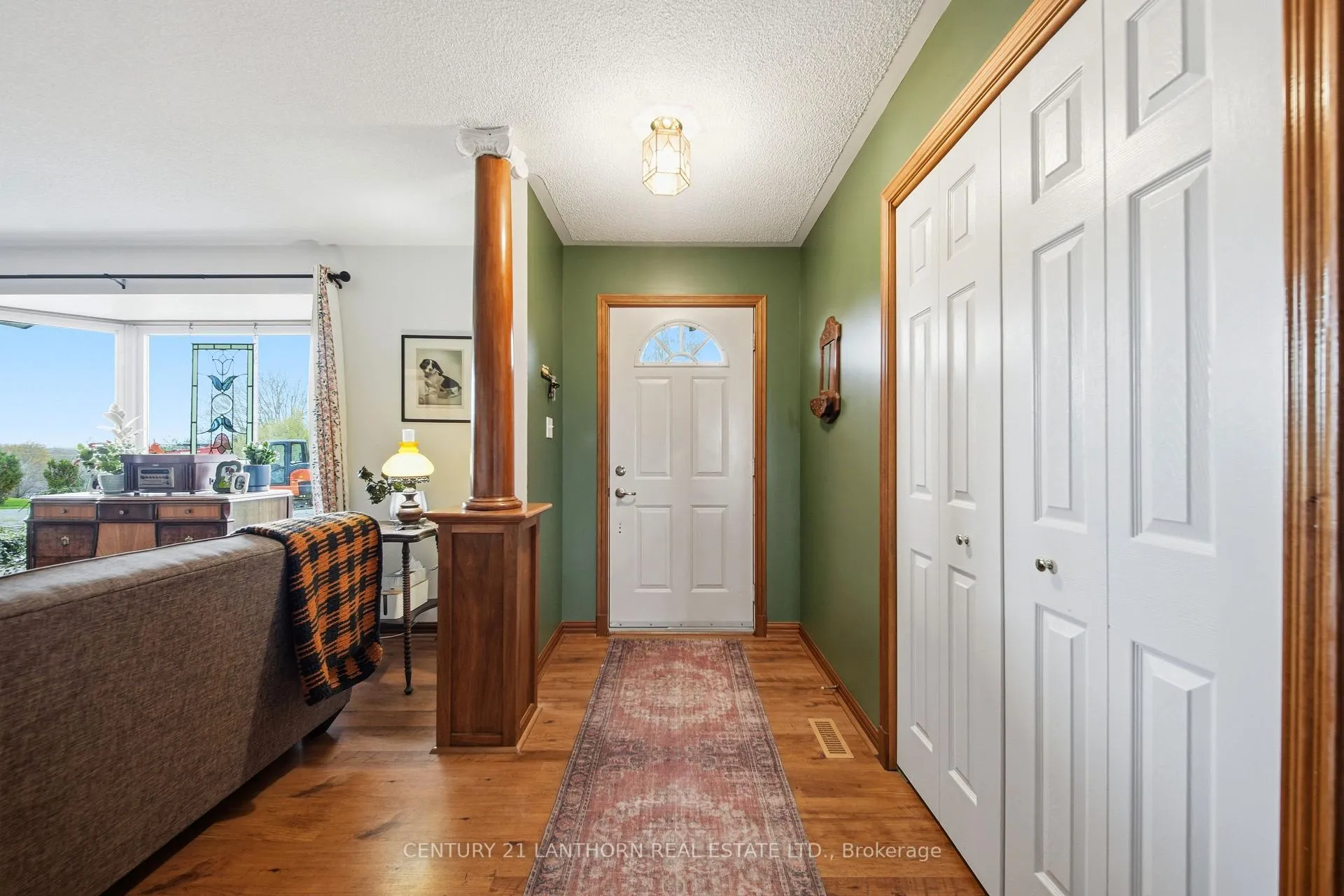 Photo 7 of 1337 Hamilton Road, Quinte West, Sidney Ward — HOMEH