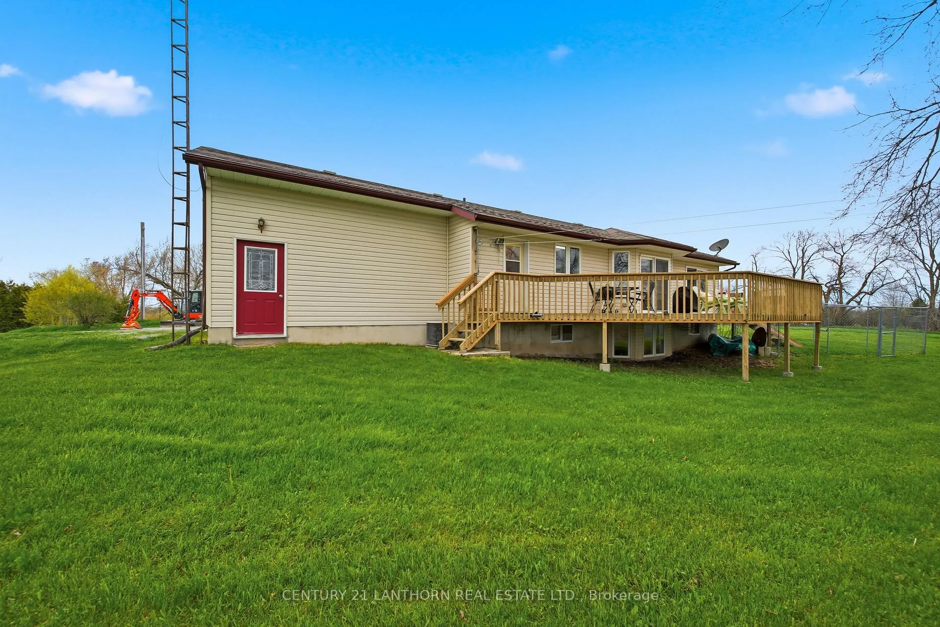 Photo 35 of 1337 Hamilton Road, Quinte West, Sidney Ward — HOMEH
