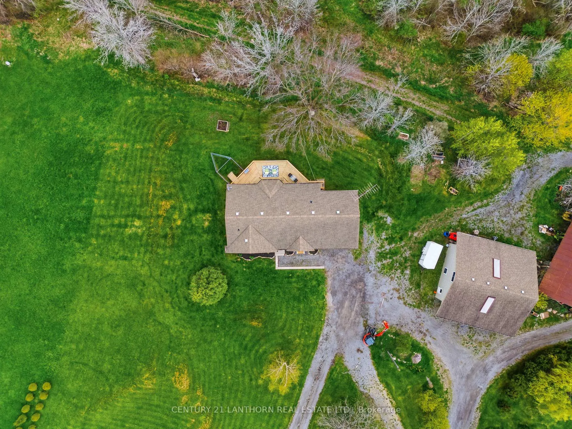 Photo 39 of 1337 Hamilton Road, Quinte West, Sidney Ward — HOMEH