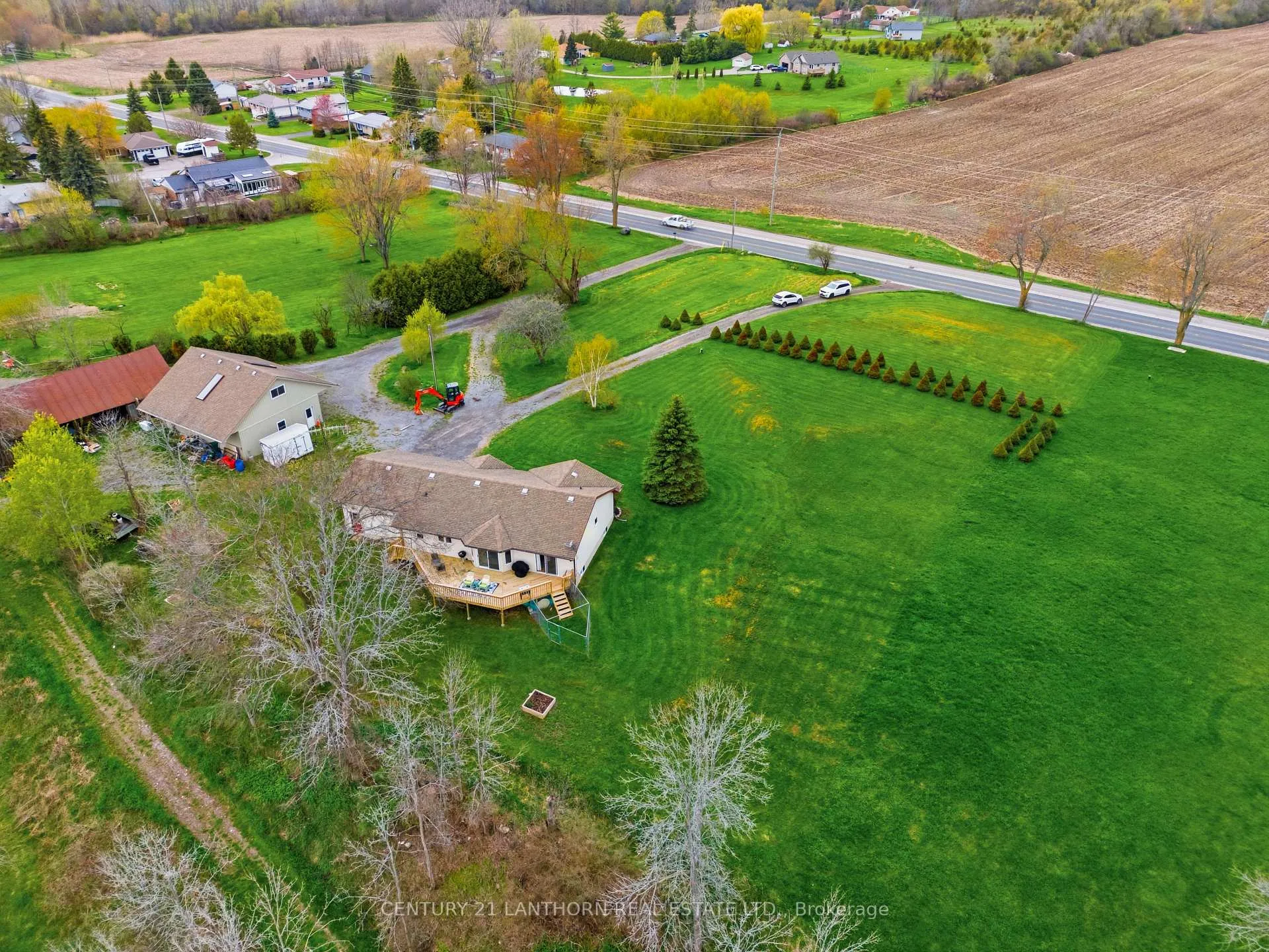 Photo 40 of 1337 Hamilton Road, Quinte West, Sidney Ward — HOMEH