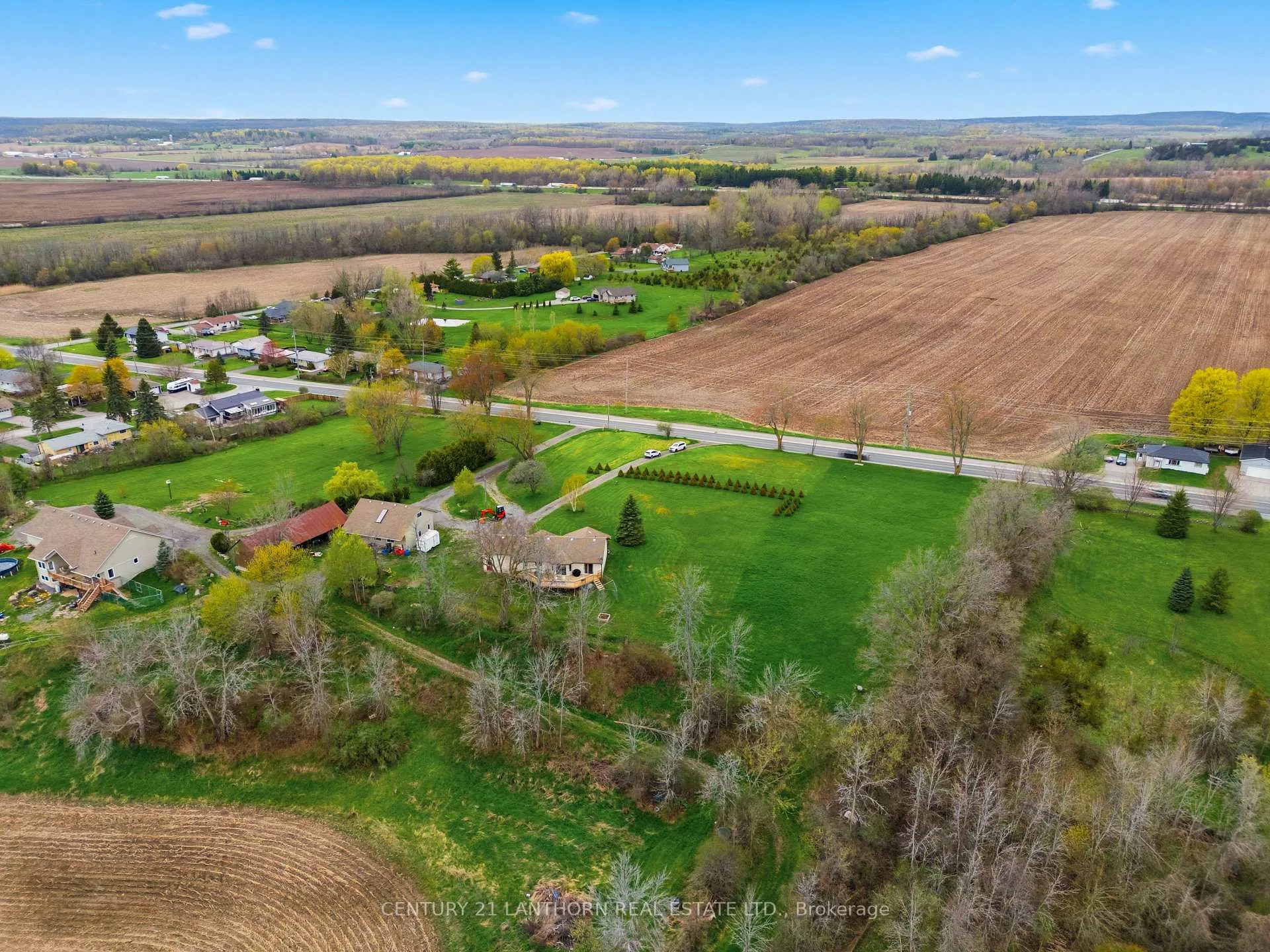 Photo 42 of 1337 Hamilton Road, Quinte West, Sidney Ward — HOMEH