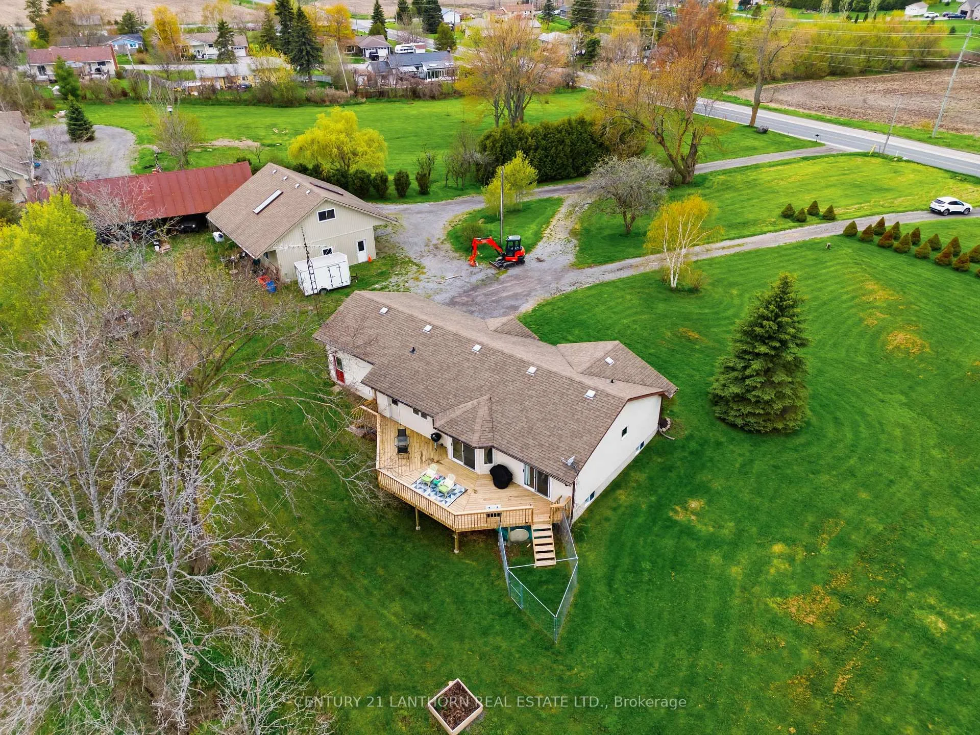 Photo 43 of 1337 Hamilton Road, Quinte West, Sidney Ward — HOMEH