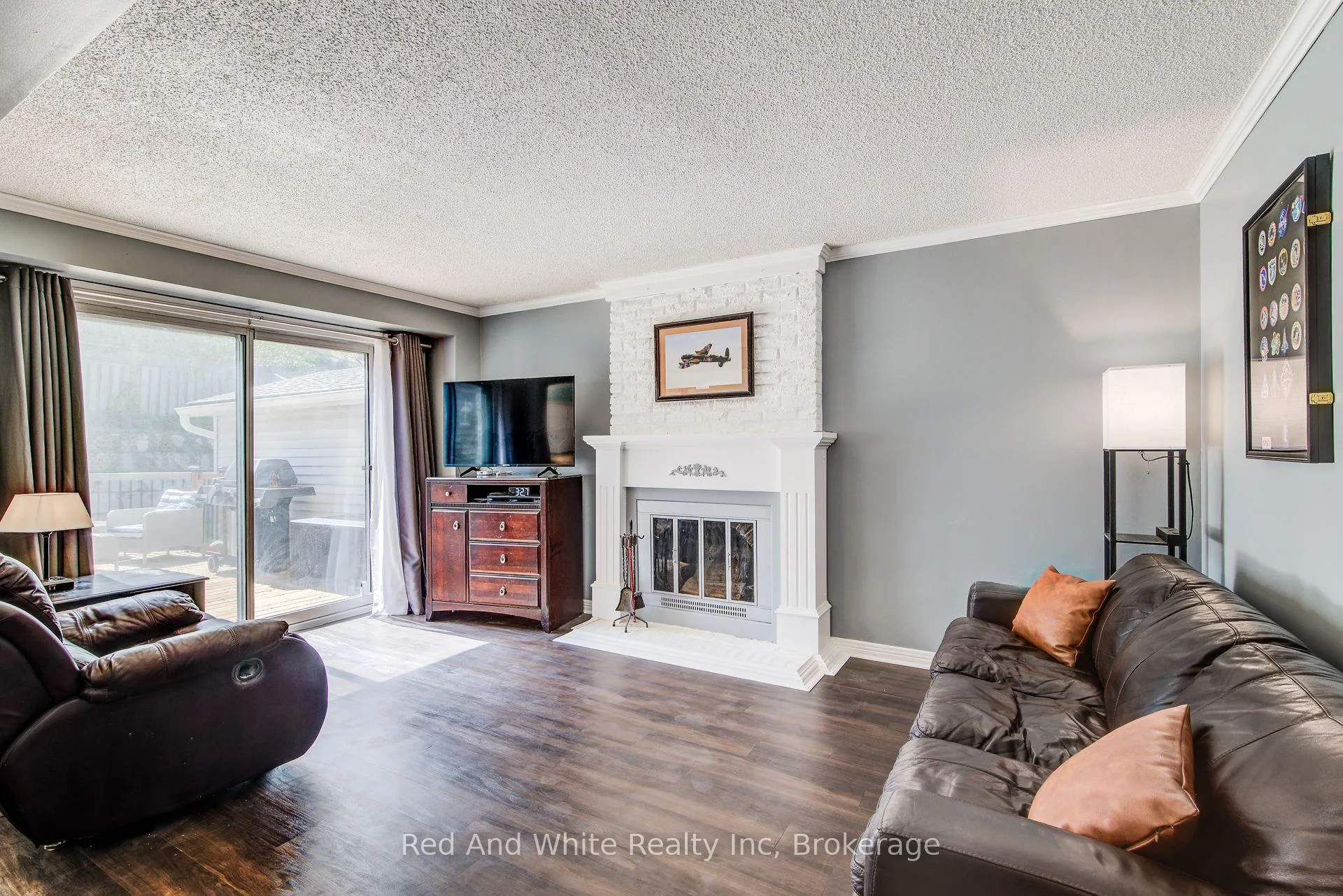Photo 7 of 13 Gateview Drive, Waterloo, Westvale — HOMEH