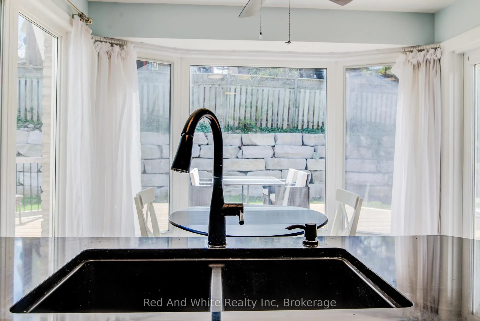 Photo 11 of 13 Gateview Drive, Waterloo, Westvale — HOMEH