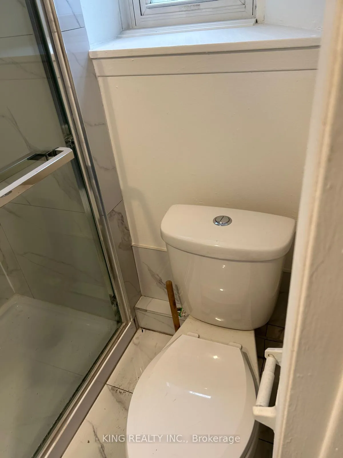 Photo 8 of Unit 2, 2 Elm grove Drive, Toronto, South Parkdale — HOMEH