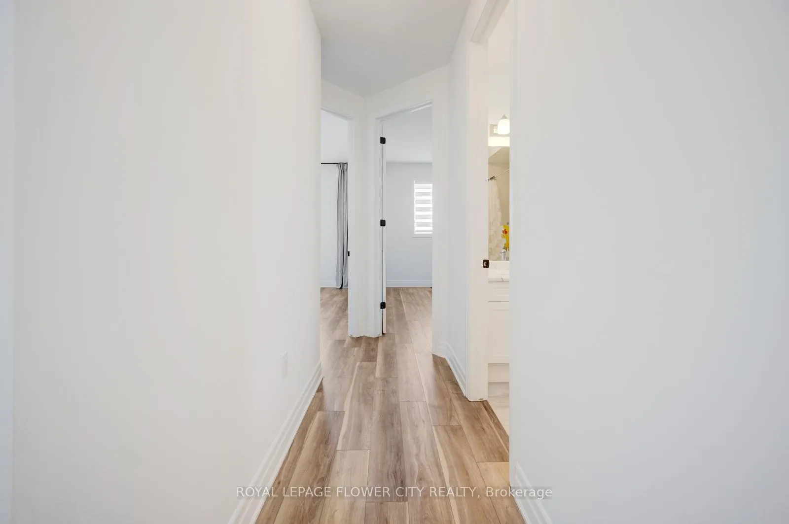 Photo 34 of 1195 Stirling Todd Terrace, Milton, Bowes — HOMEH