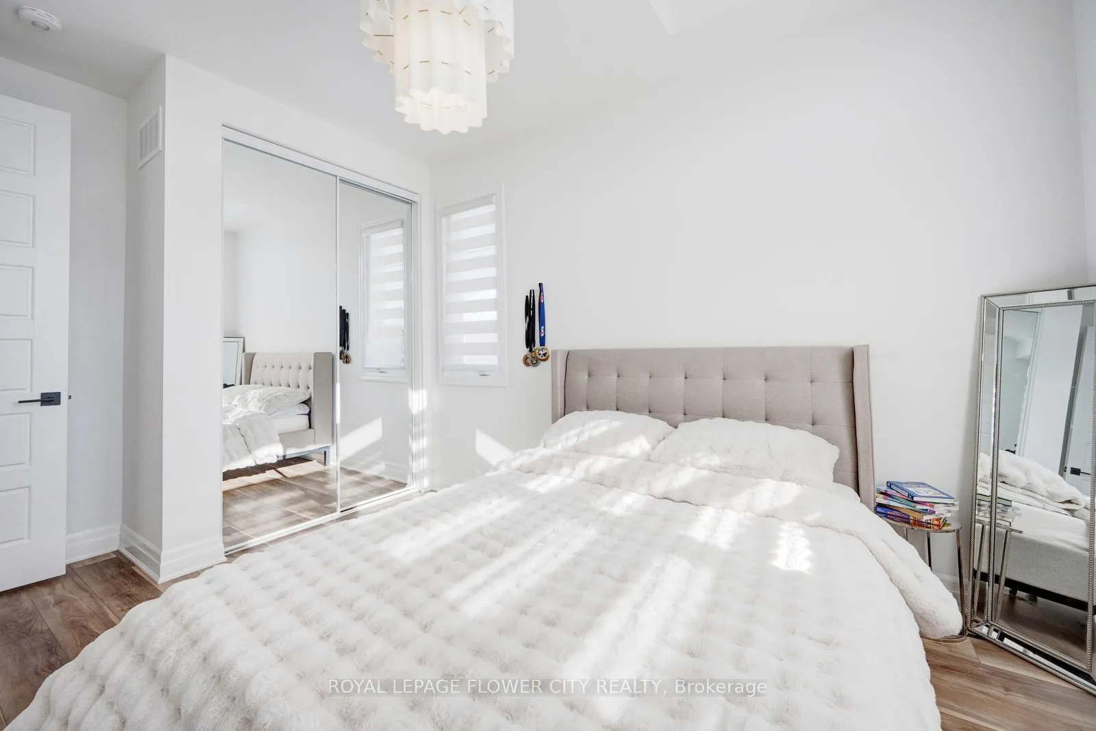 Photo 37 of 1195 Stirling Todd Terrace, Milton, Bowes — HOMEH