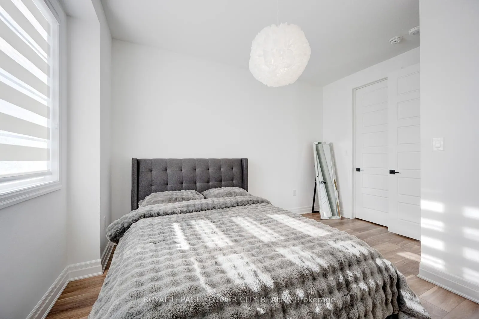 Photo 43 of 1195 Stirling Todd Terrace, Milton, Bowes — HOMEH