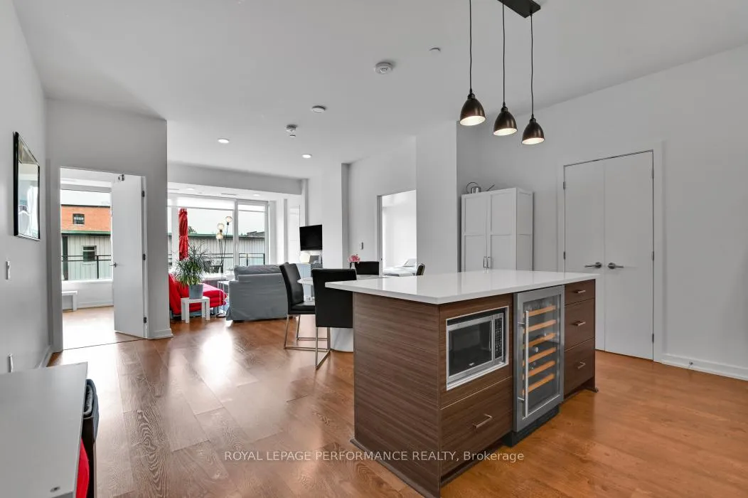 Photo 6 of Unit 207, 320 Miwate Private, Ottawa, Mechanicsville — HOMEH