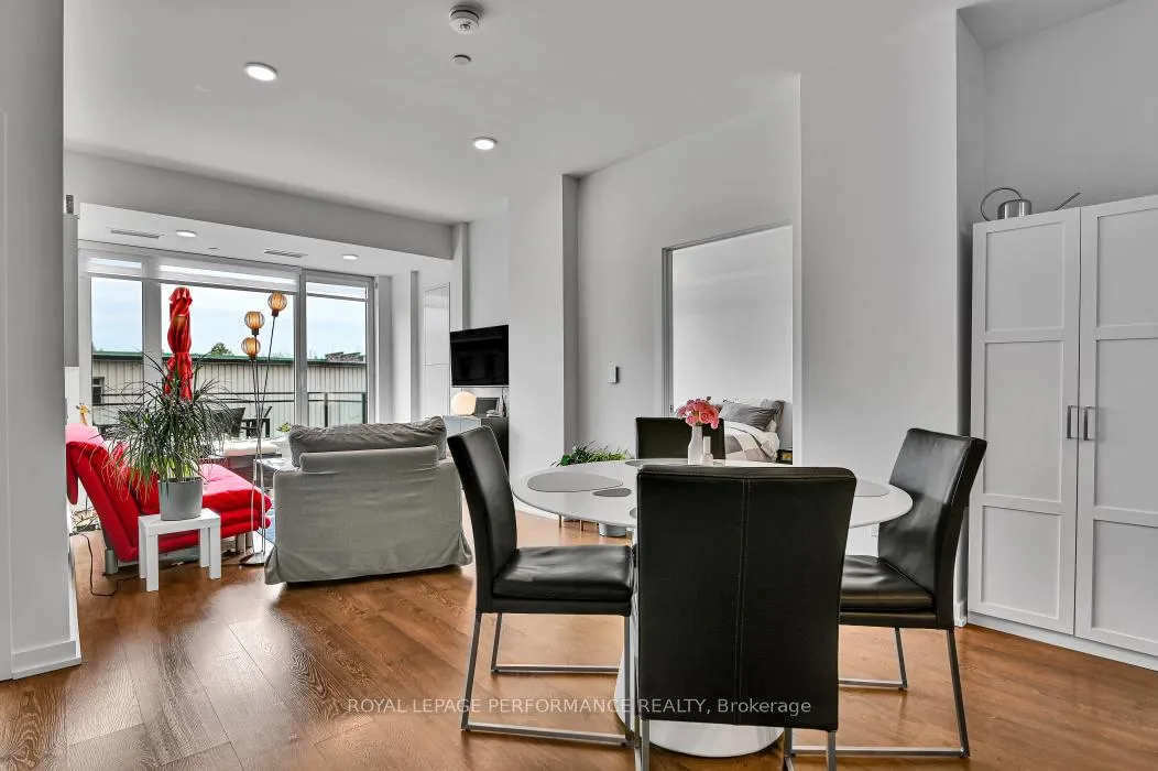 Photo 13 of Unit 207, 320 Miwate Private, Ottawa, Mechanicsville — HOMEH