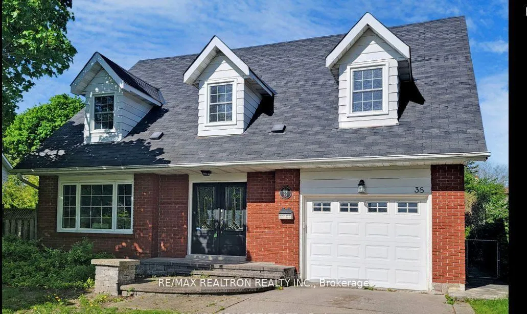 Photo 1 of 38 Chant Crescent, Markham, Unionville — HOMEH
