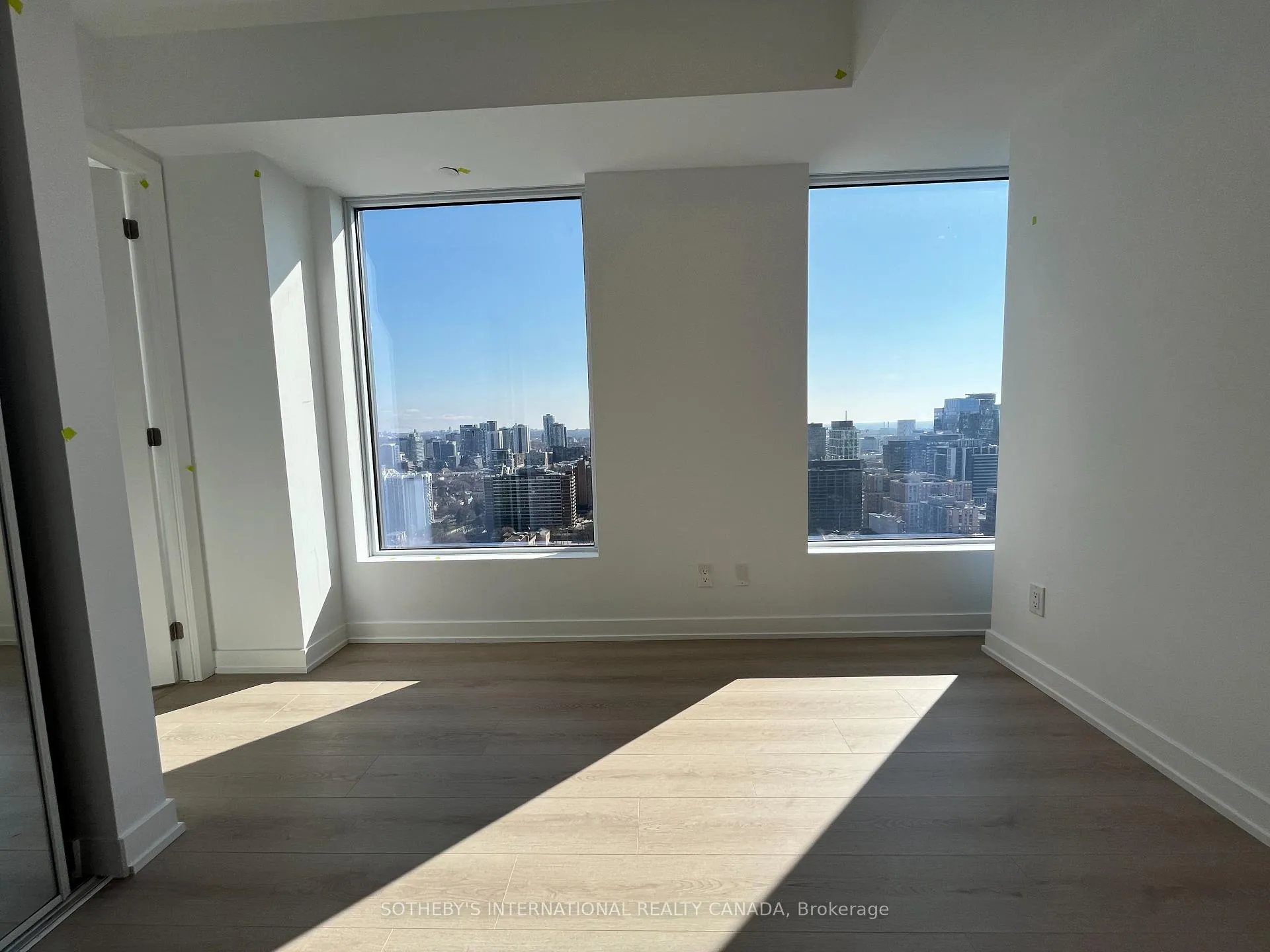Photo 8 of Unit 3203, 100 Queen Street E, Toronto, Church-Yonge Corridor — HOMEH