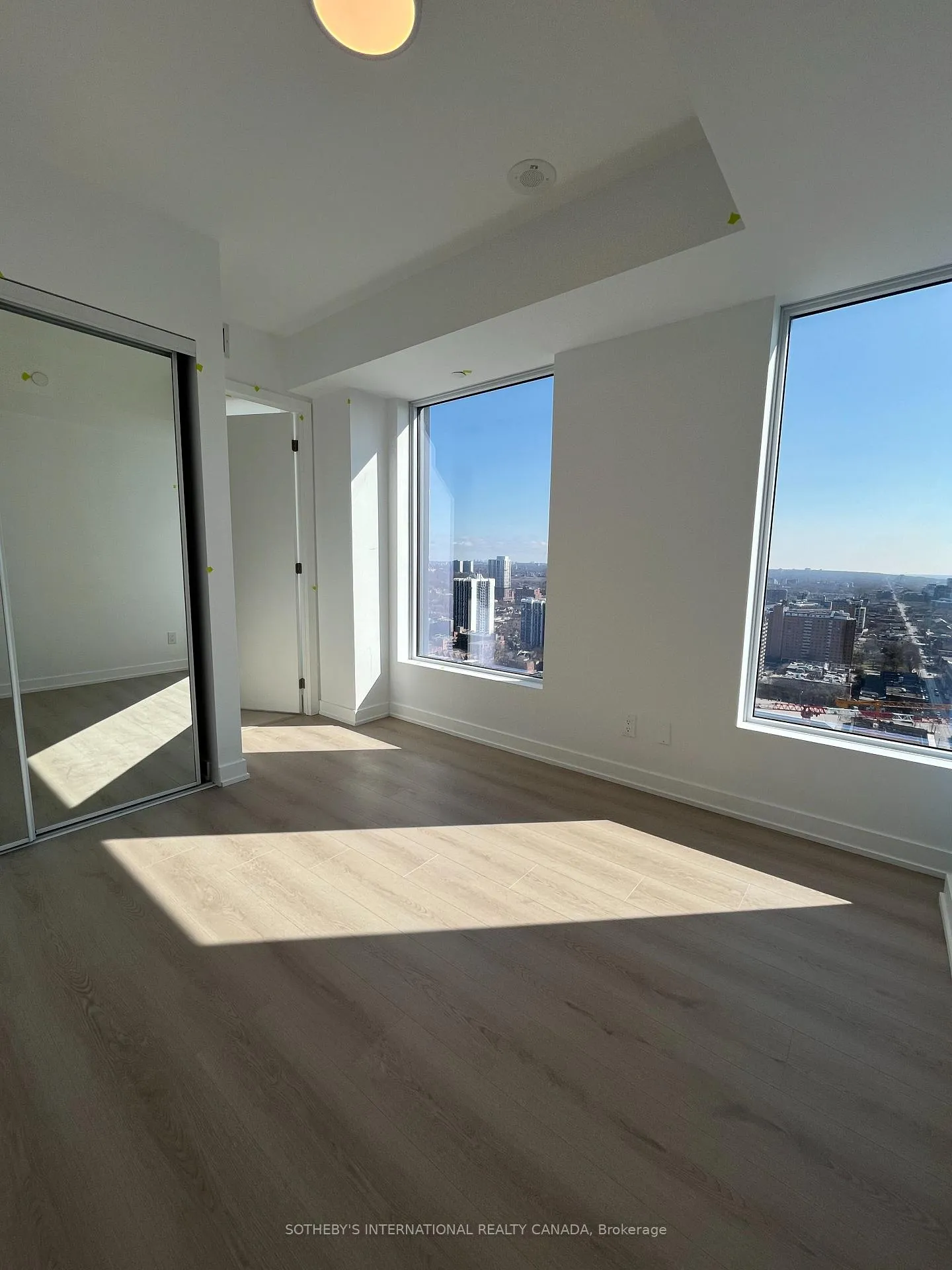 Photo 9 of Unit 3203, 100 Queen Street E, Toronto, Church-Yonge Corridor — HOMEH