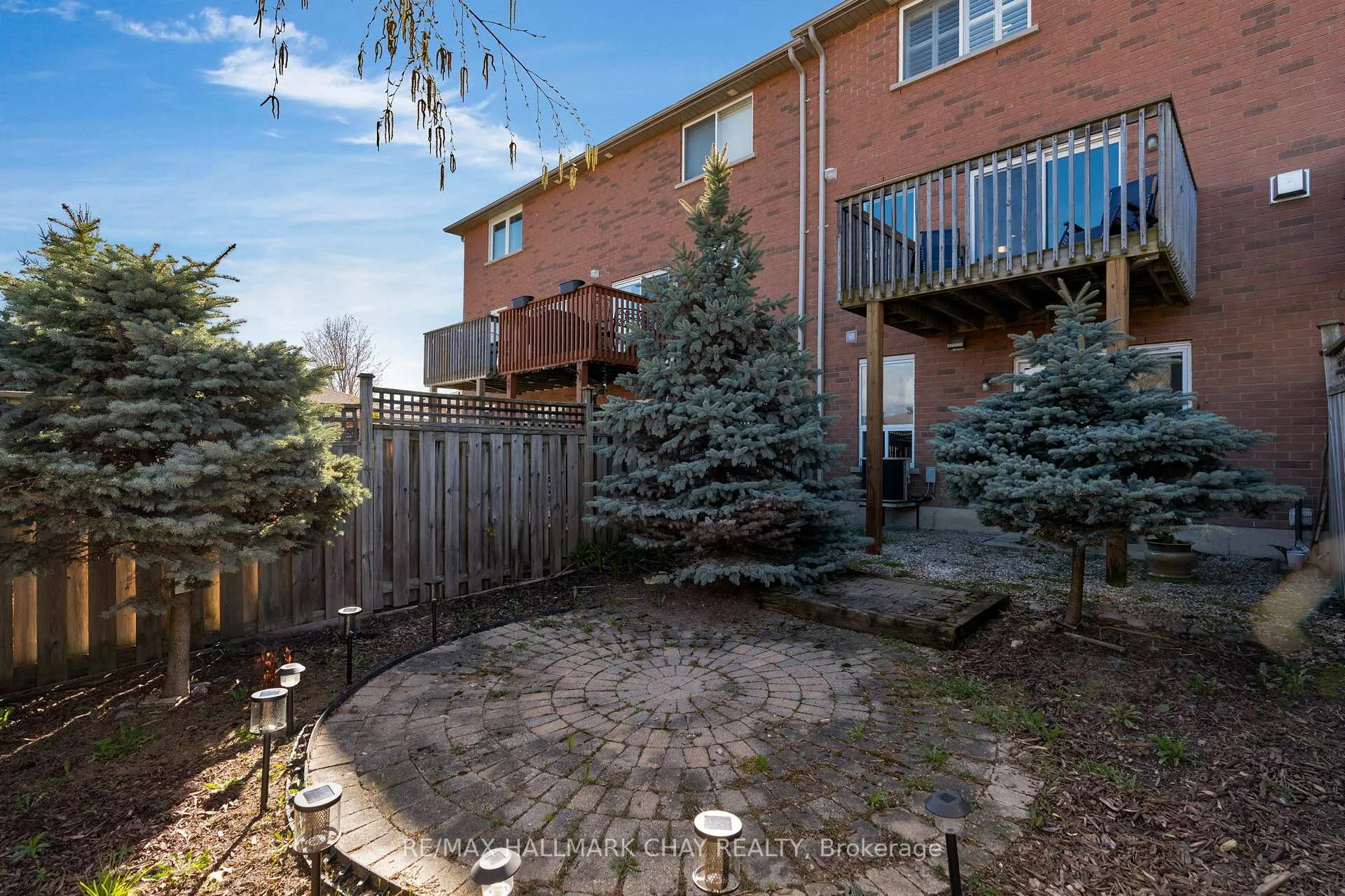 Photo 30 of 334 Cundles Road E, Barrie, Little Lake — HOMEH