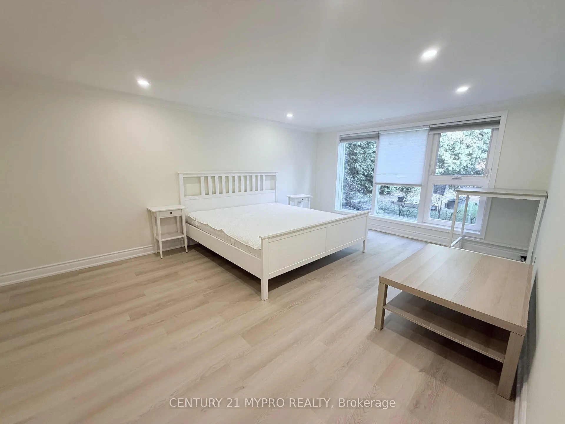Photo 1 of Unit Lower, 8 Cedar Forest Court, Markham, Royal Orchard — HOMEH