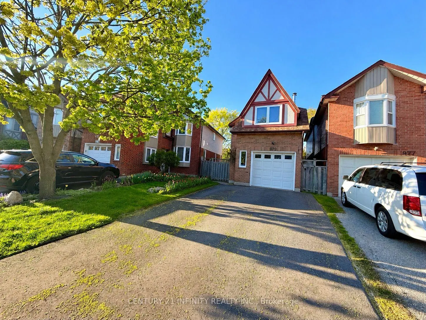 Photo 1 of Unit BSMT, 979 Redbird Crescent, Pickering, Liverpool — HOMEH