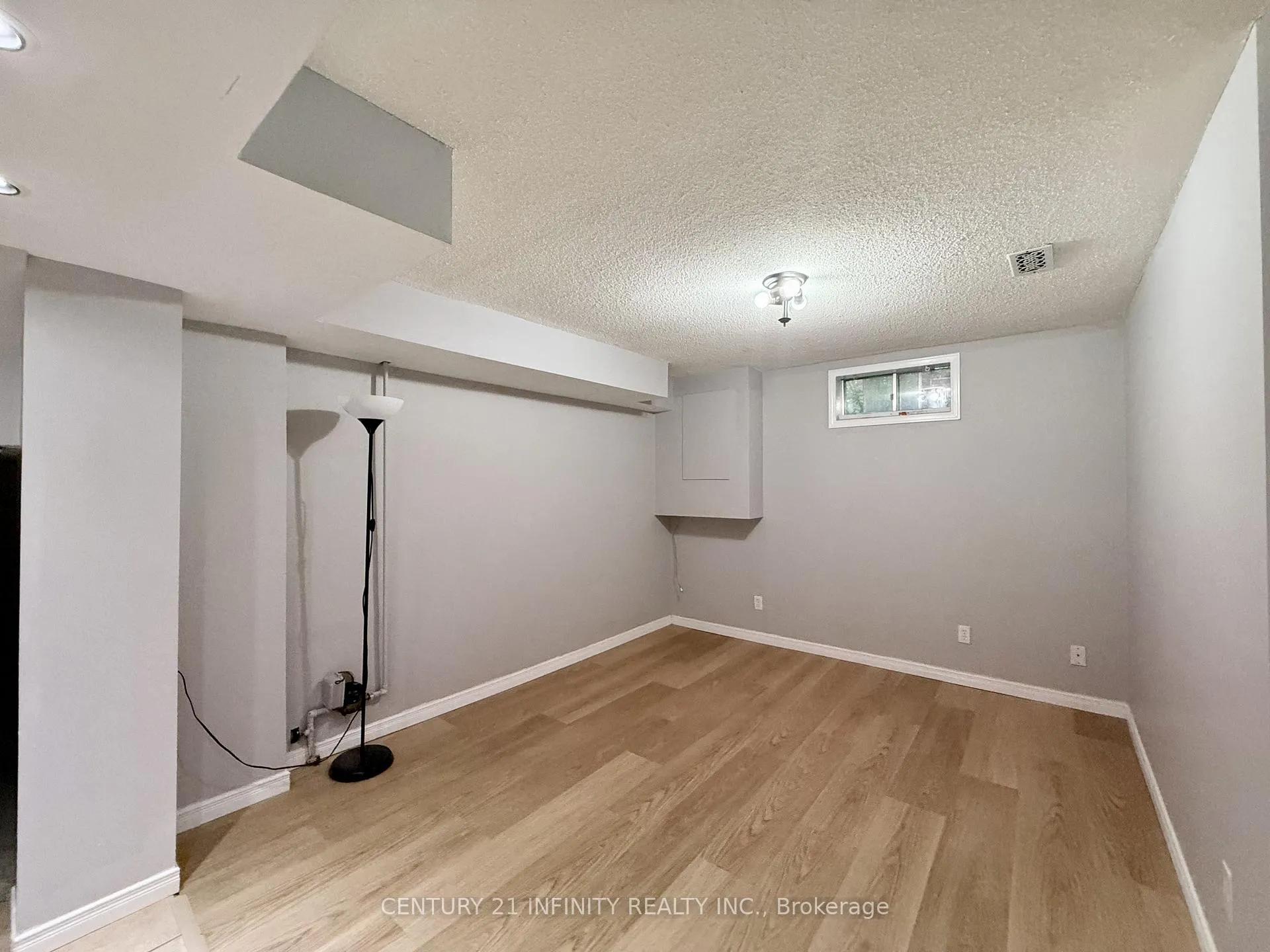 Photo 6 of Unit BSMT, 979 Redbird Crescent, Pickering, Liverpool — HOMEH