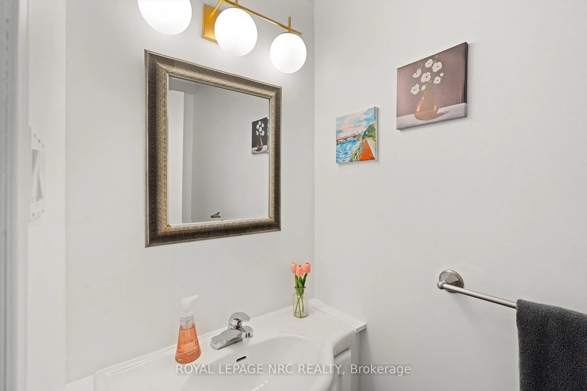Photo 11 of Unit 18, 242 Lakeport Road, St. Catharines, Lakeport — HOMEH