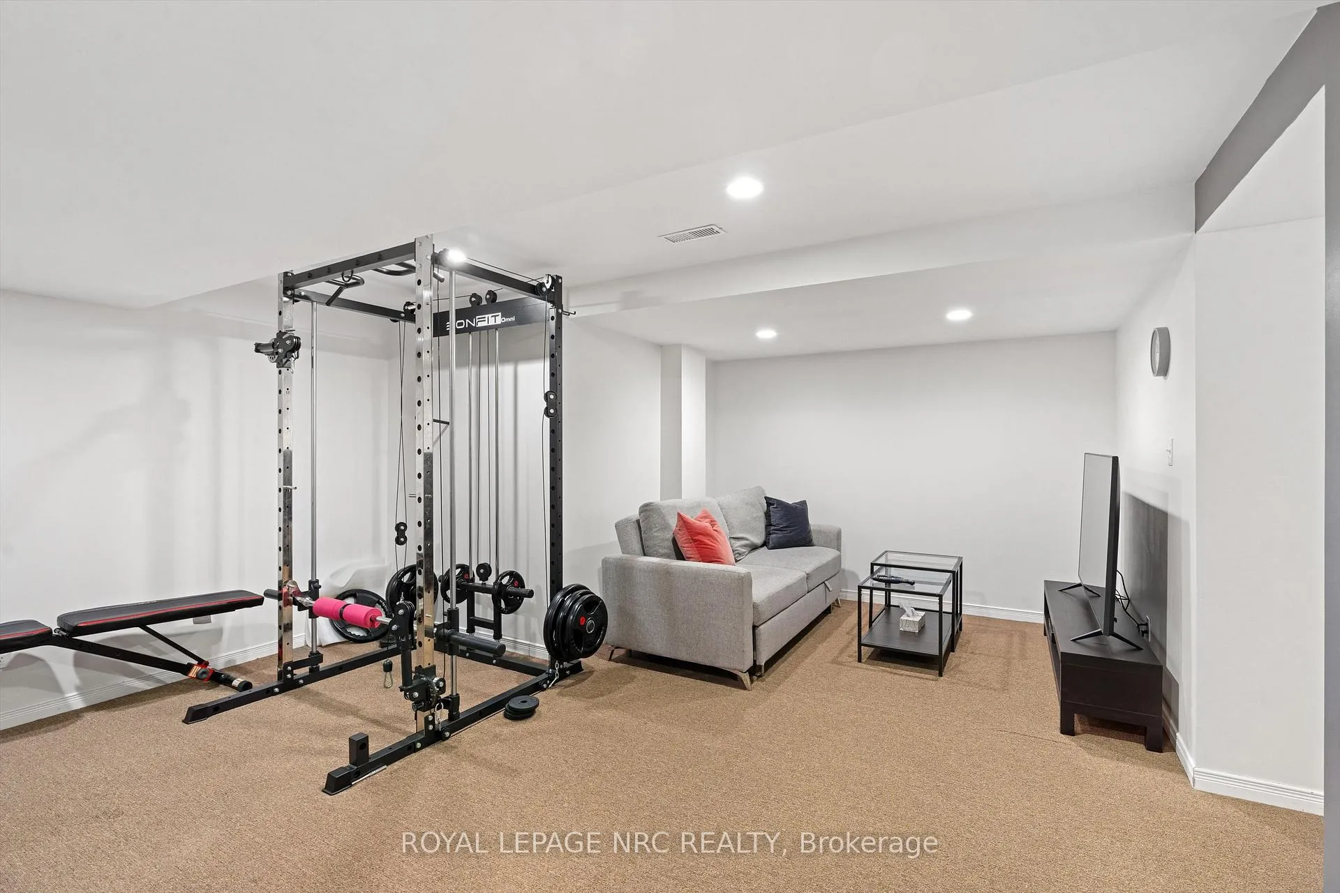 Photo 18 of Unit 18, 242 Lakeport Road, St. Catharines, Lakeport — HOMEH