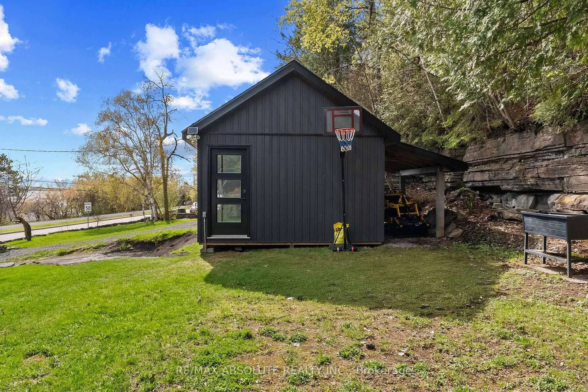 Photo 46 of 1655 River Road, McNab/Braeside, Mcnab/Braeside Twps — HOMEH