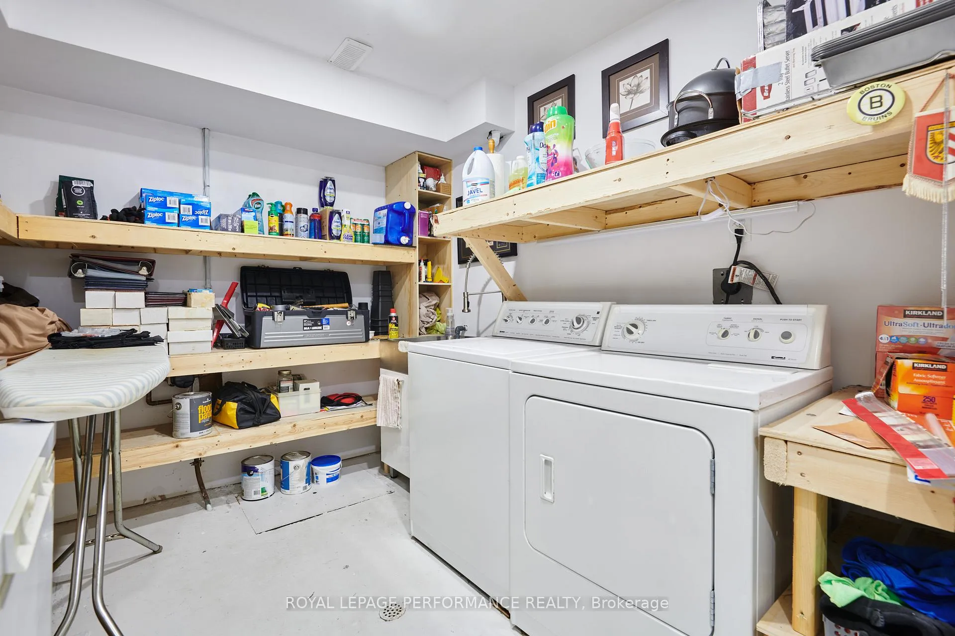 Photo 31 of 13 Shadetree Crescent, Ottawa, Borden Farm/Stewart Farm/Carleton Heights/Parkwood Hills — HOMEH
