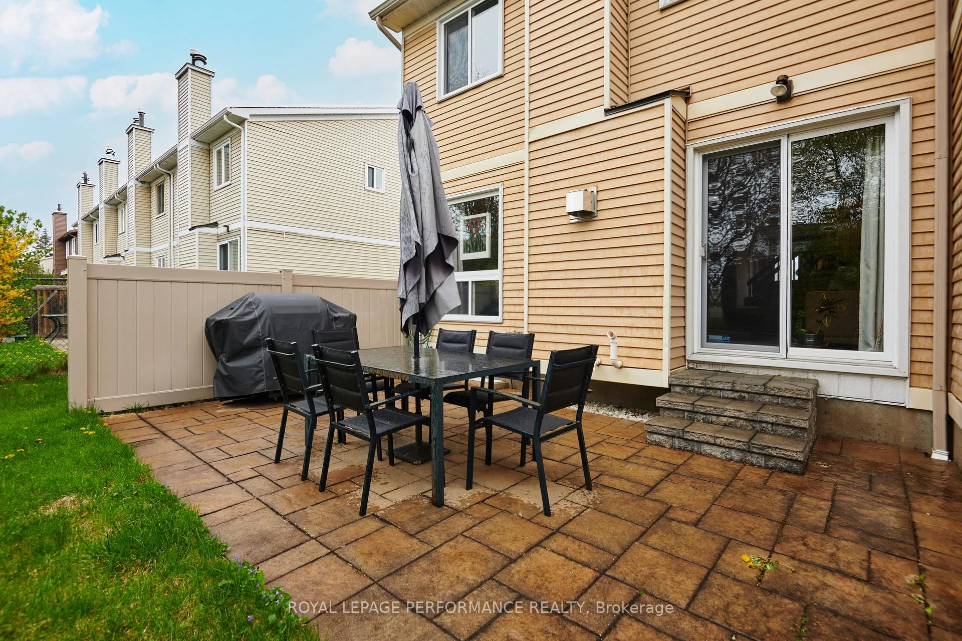 Photo 33 of 13 Shadetree Crescent, Ottawa, Borden Farm/Stewart Farm/Carleton Heights/Parkwood Hills — HOMEH