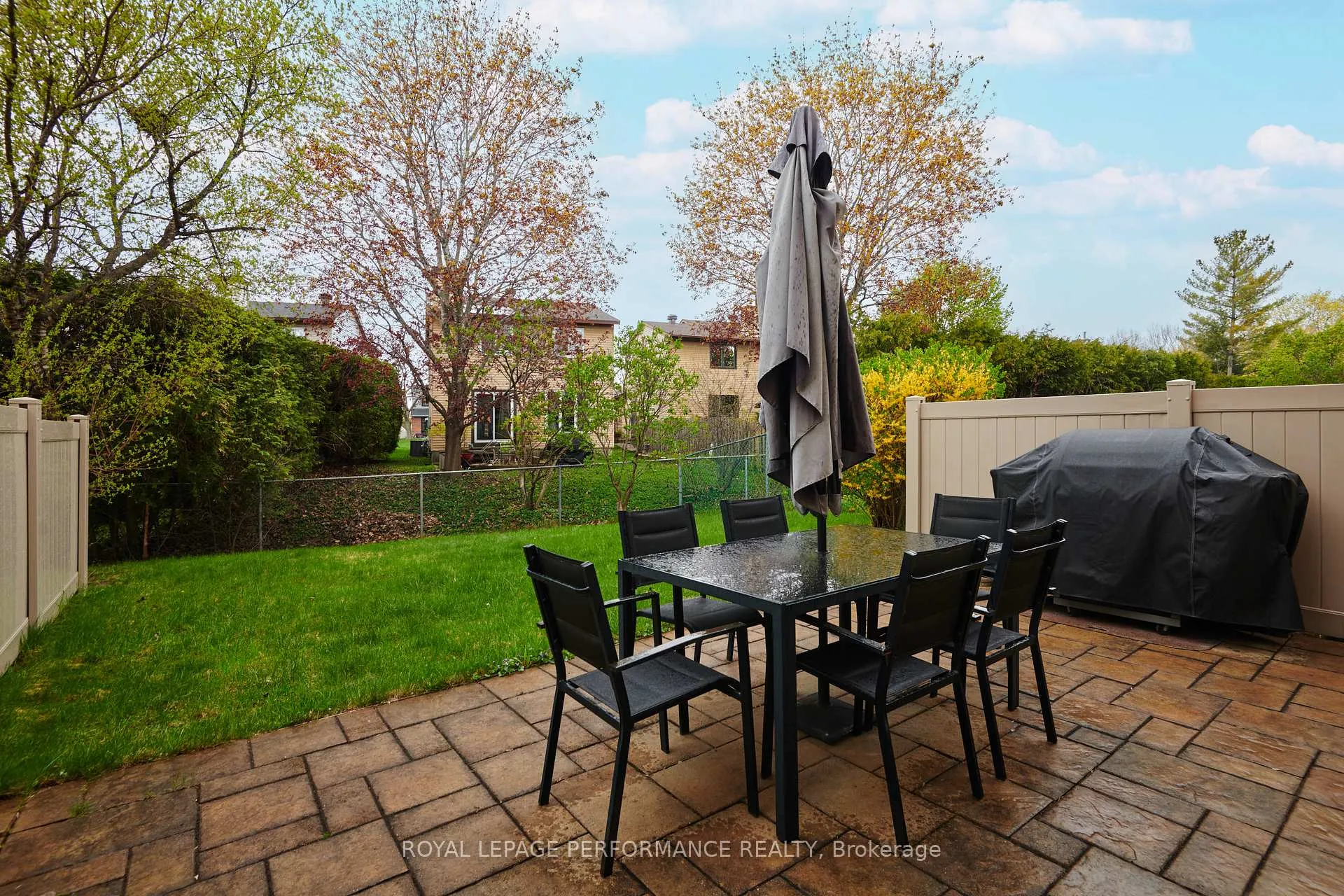 Photo 34 of 13 Shadetree Crescent, Ottawa, Borden Farm/Stewart Farm/Carleton Heights/Parkwood Hills — HOMEH