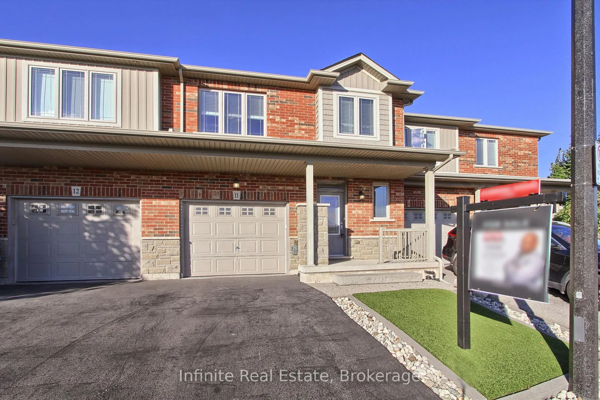 Photo 3 of Unit 11, 380 Lake Street, Grimsby, Grimsby Beach — HOMEH