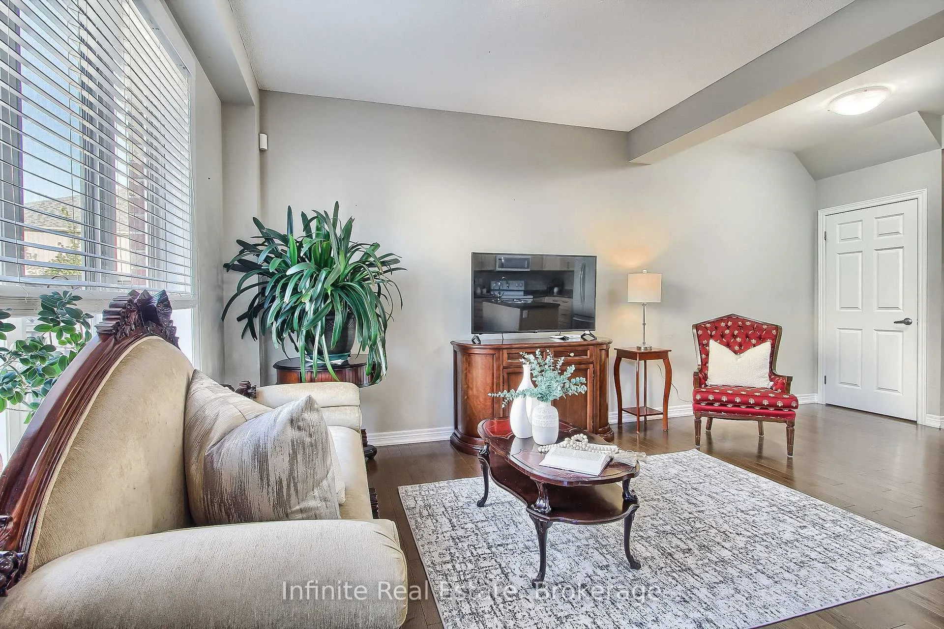 Photo 18 of Unit 11, 380 Lake Street, Grimsby, Grimsby Beach — HOMEH