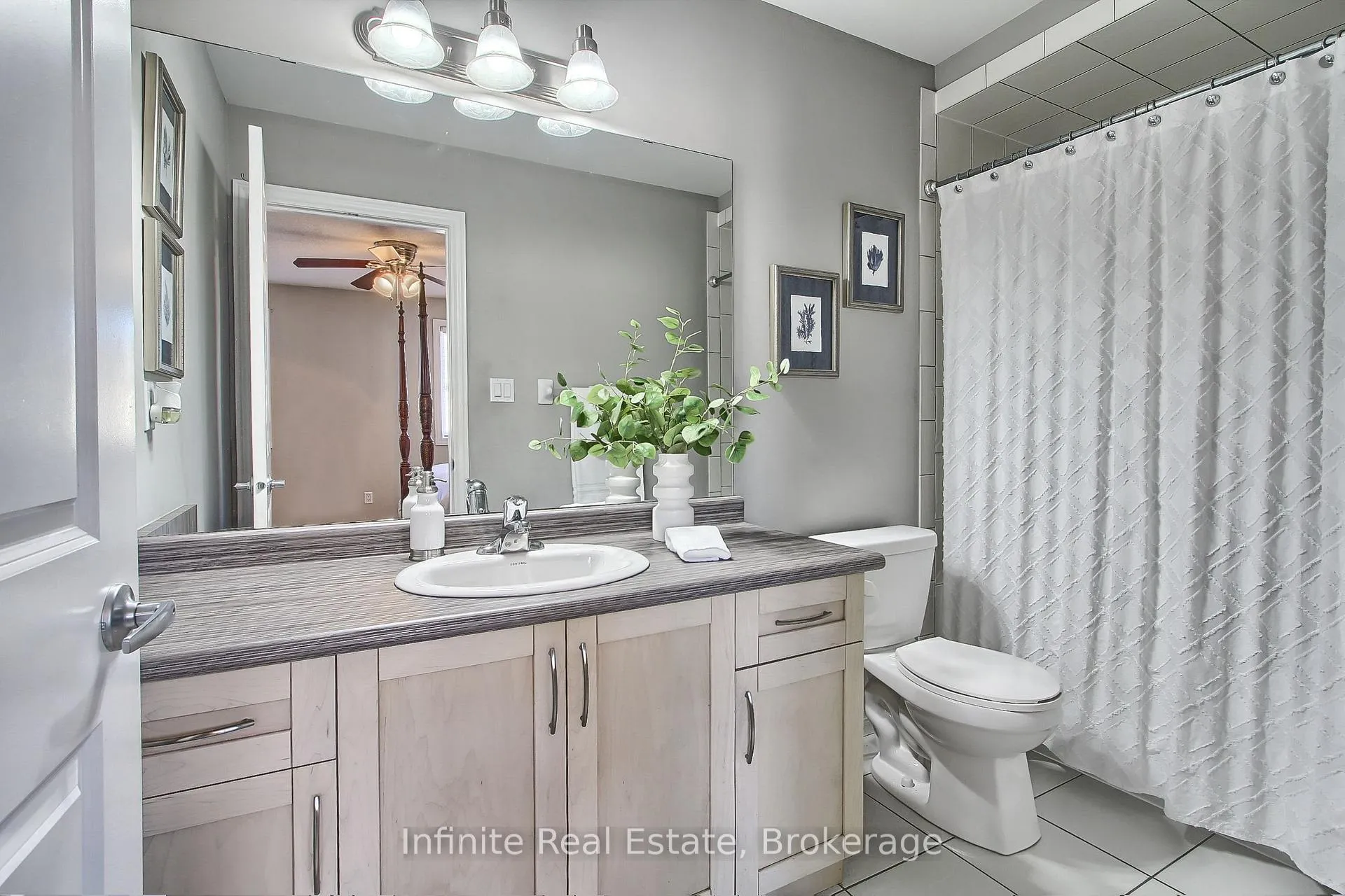 Photo 30 of Unit 11, 380 Lake Street, Grimsby, Grimsby Beach — HOMEH