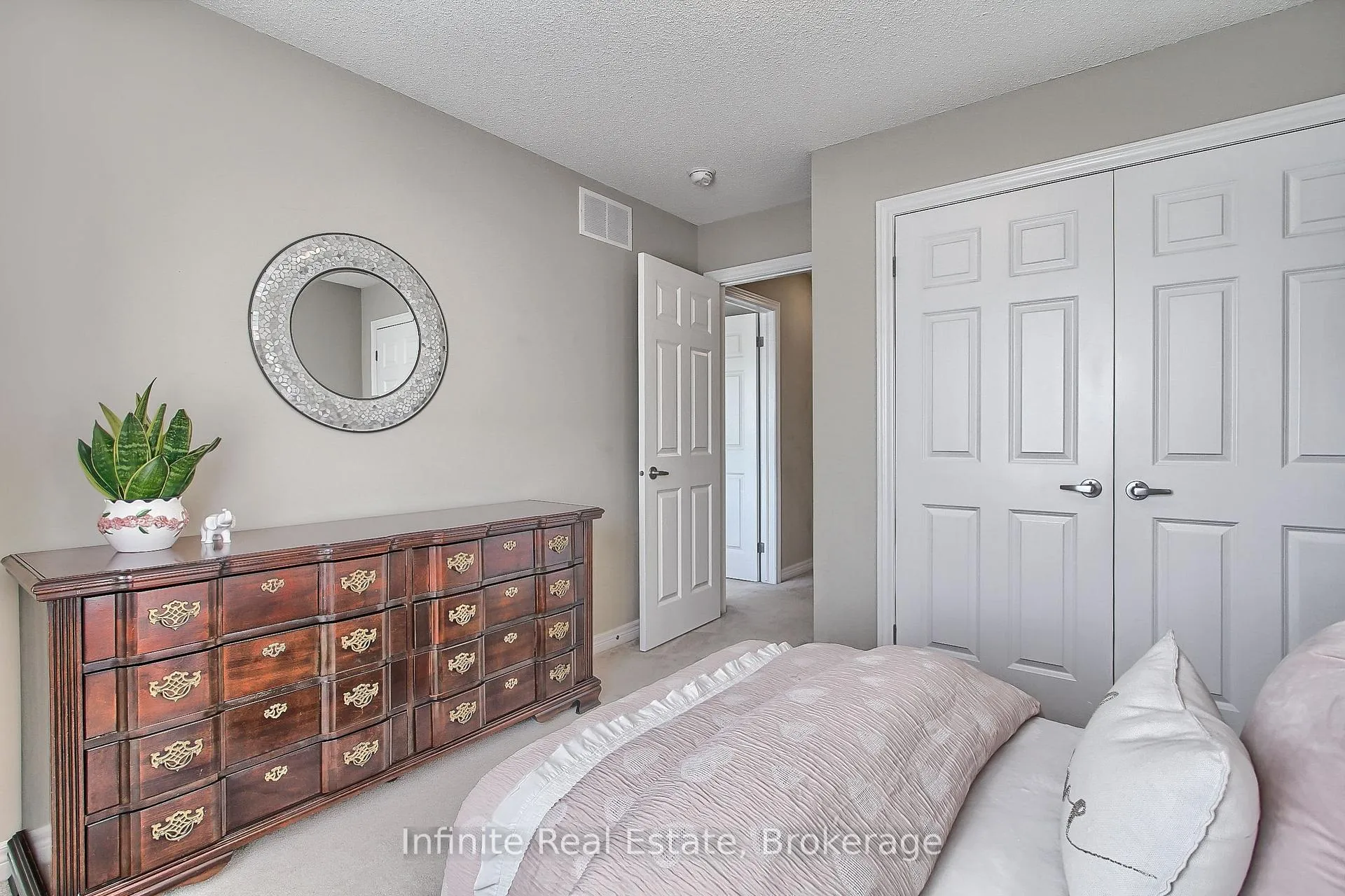 Photo 35 of Unit 11, 380 Lake Street, Grimsby, Grimsby Beach — HOMEH