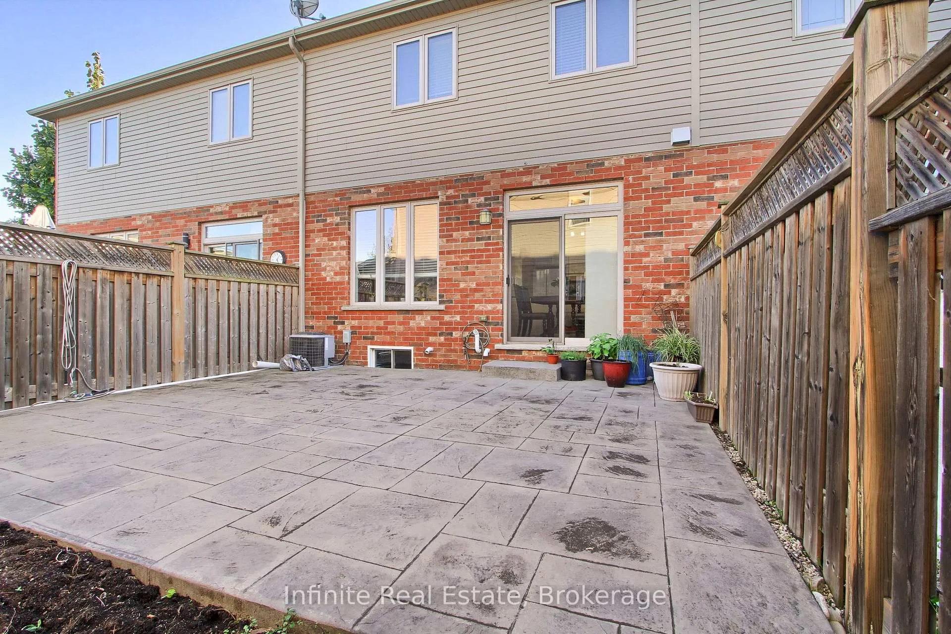 Photo 44 of Unit 11, 380 Lake Street, Grimsby, Grimsby Beach — HOMEH