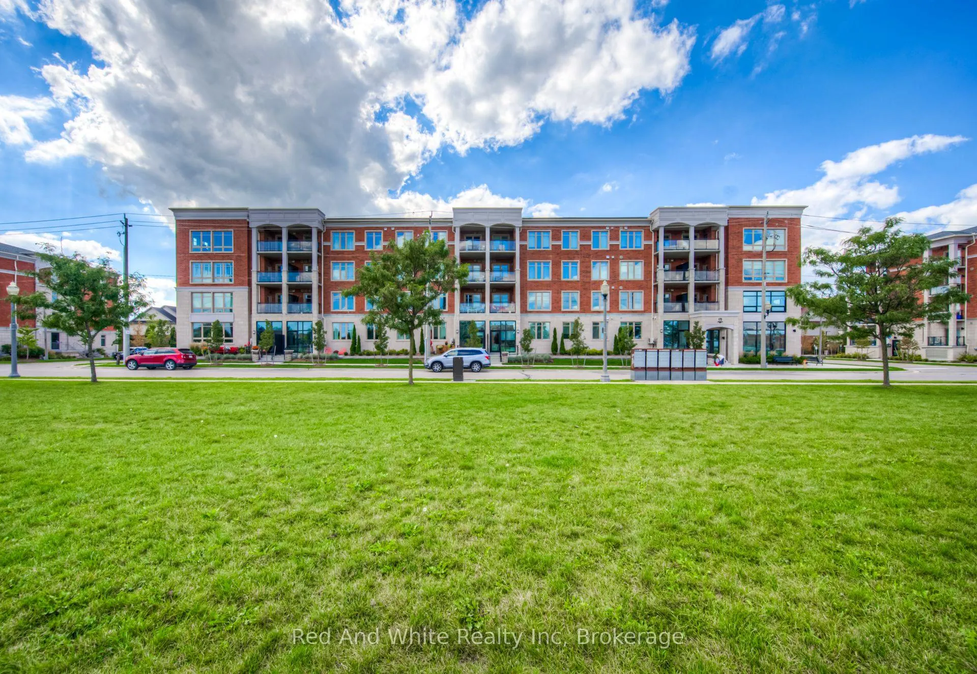 Photo 3 of Unit 407, 175 Commonwealth Street, Kitchener — HOMEH