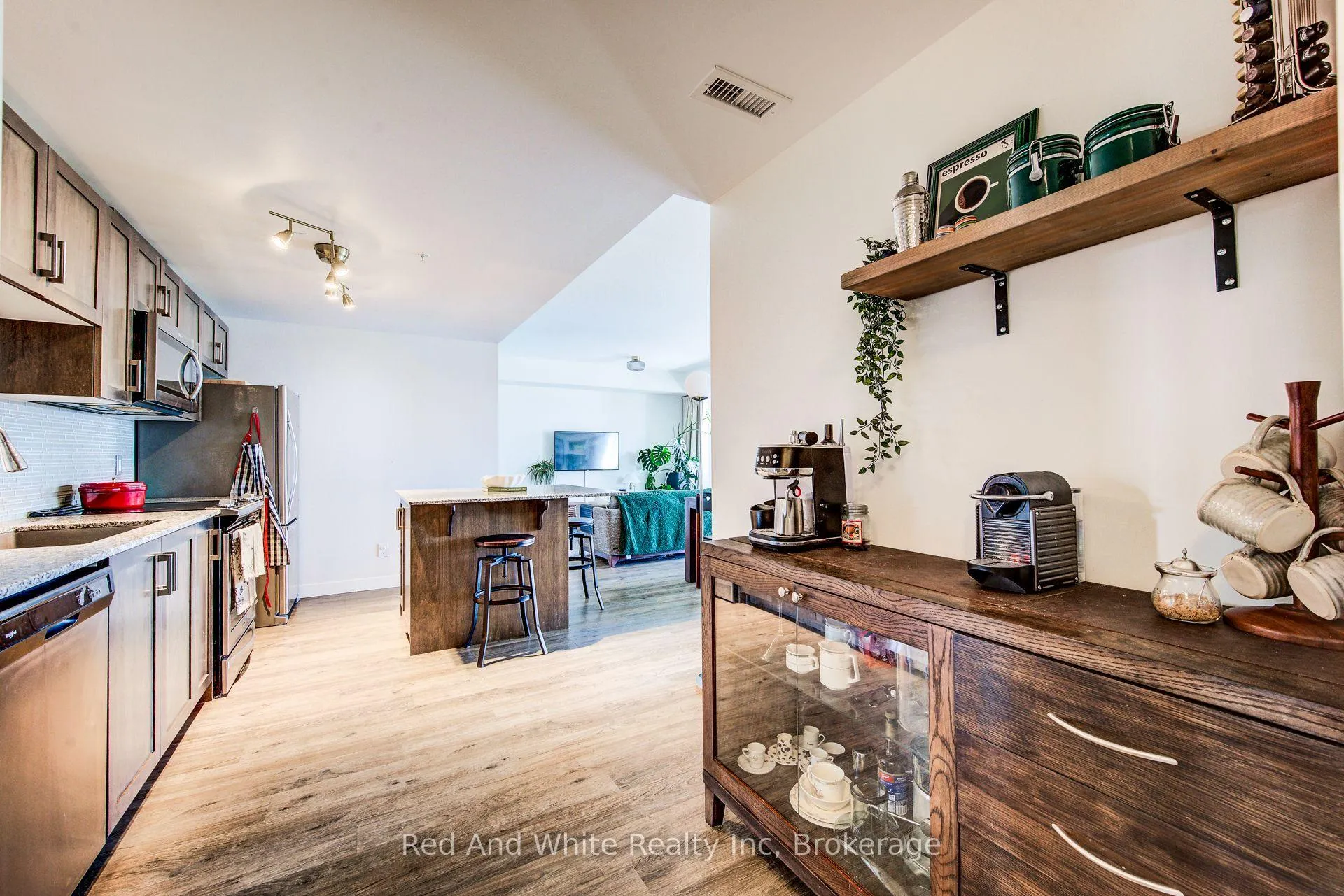 Photo 5 of Unit 407, 175 Commonwealth Street, Kitchener — HOMEH