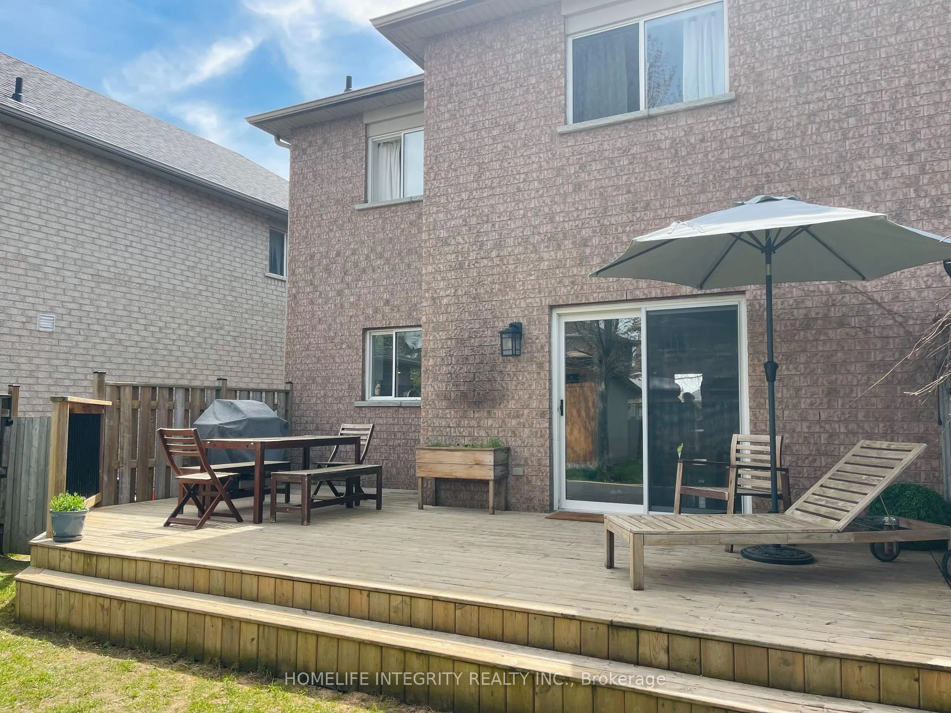 Photo 32 of 104 Henderson Crescent, New Tecumseth, Alliston — HOMEH