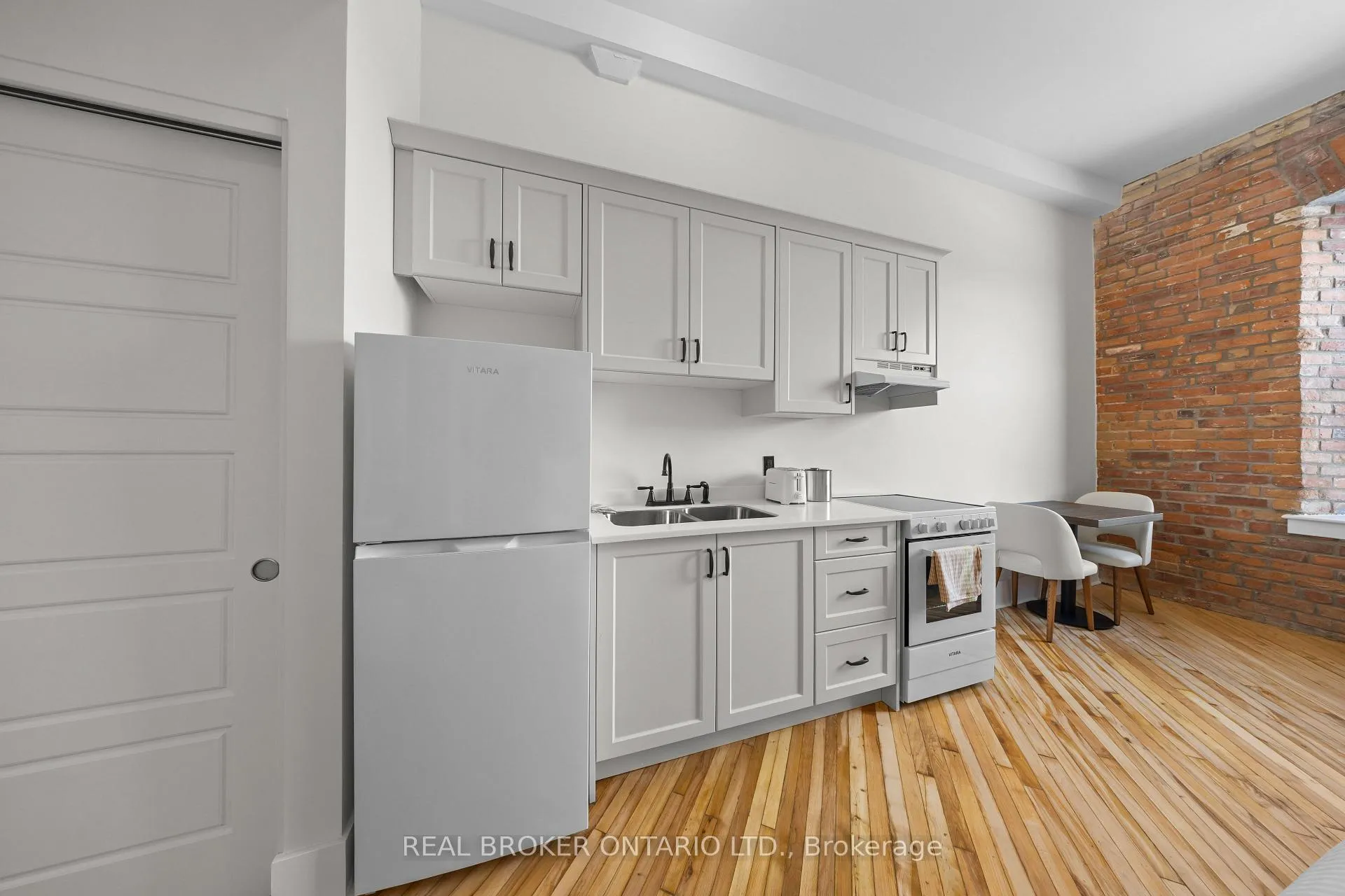 Photo 11 of Unit 208, 150 Mill Street, Carleton Place — HOMEH