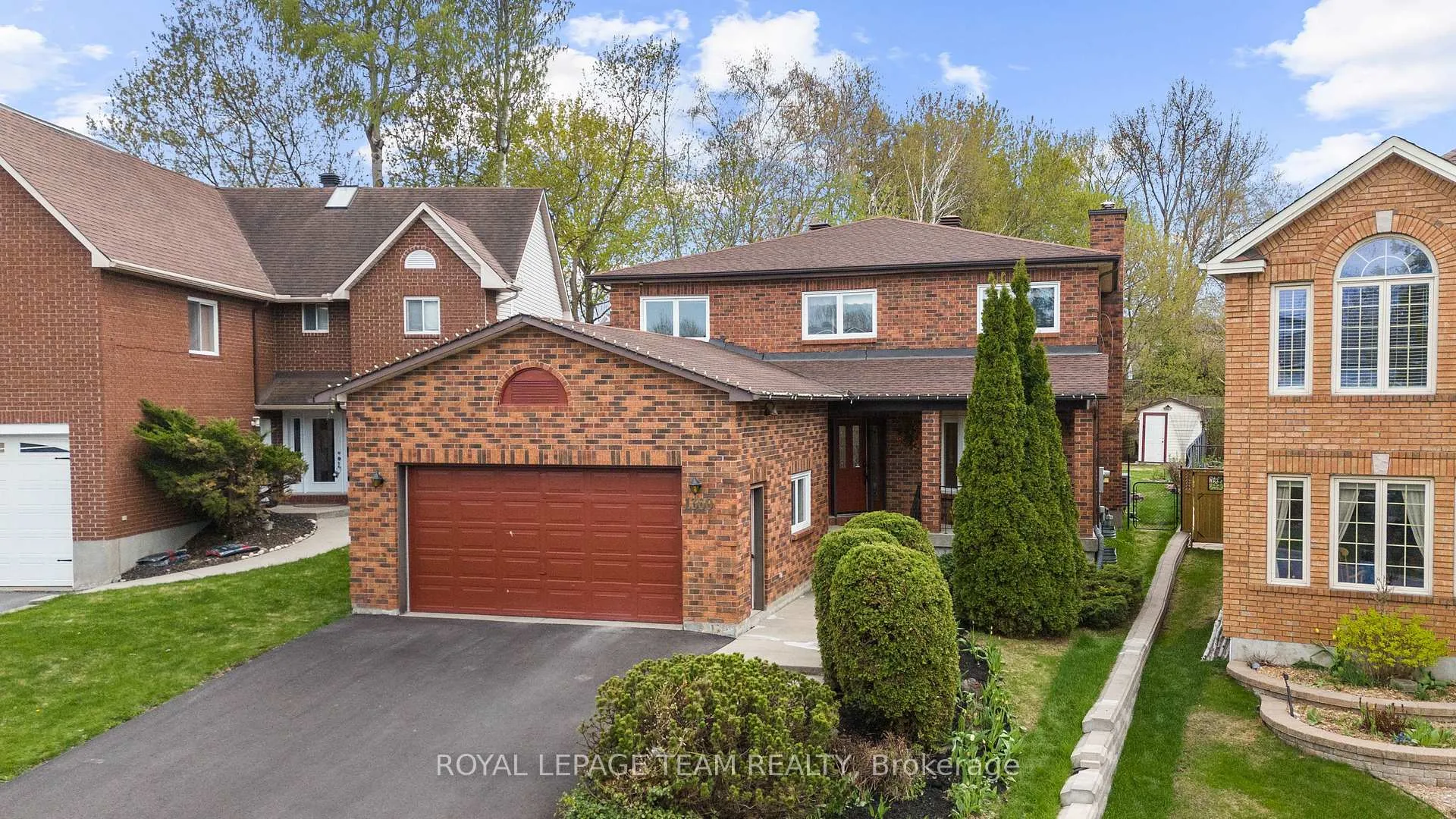 Front of 1360 Gaultois Avenue