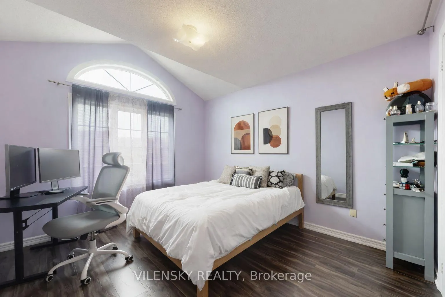 Photo 18 of 2 Eminence Road, Vaughan, Patterson — HOMEH