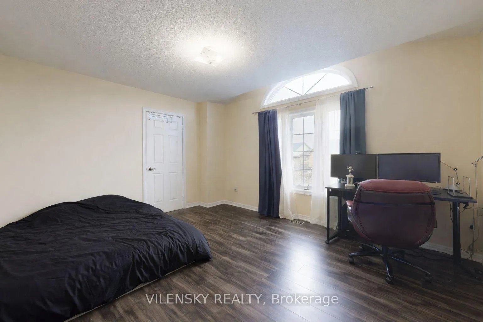 Photo 20 of 2 Eminence Road, Vaughan, Patterson — HOMEH