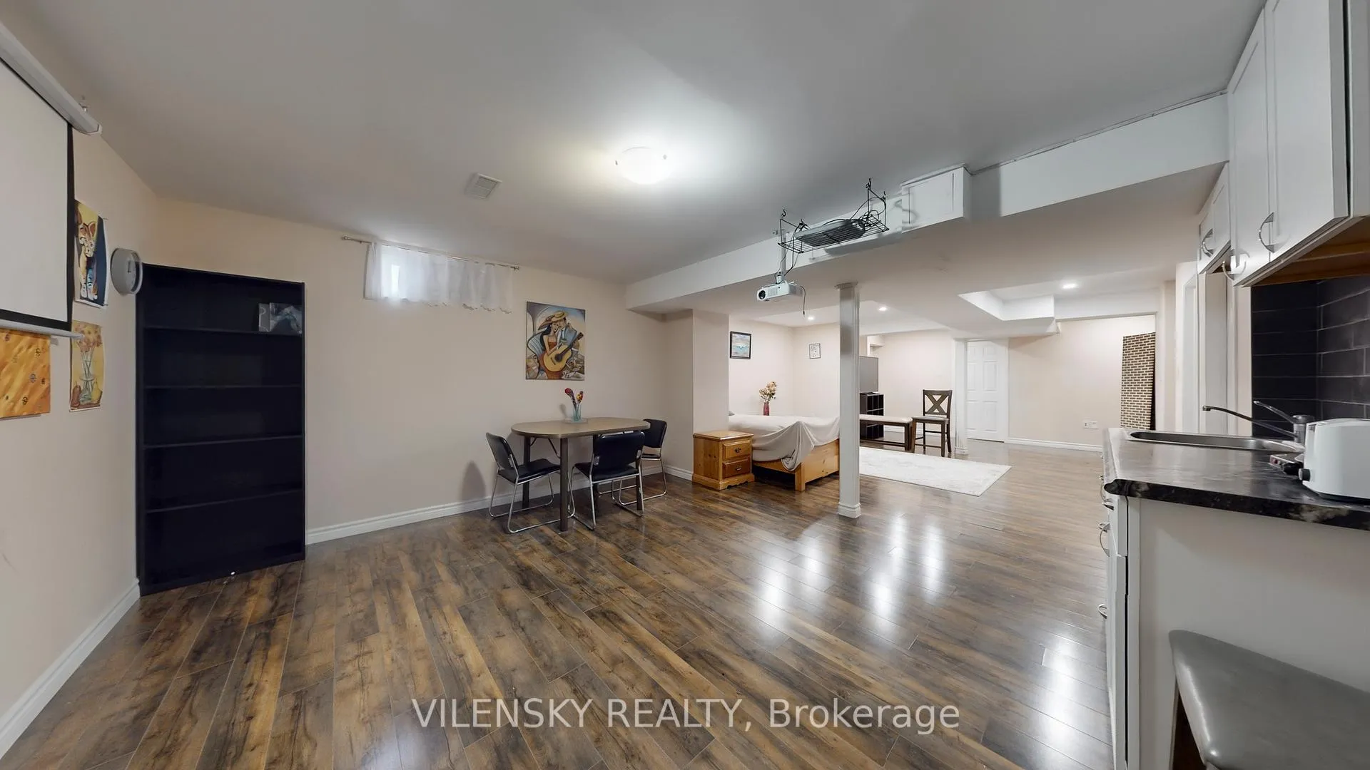 Photo 22 of 2 Eminence Road, Vaughan, Patterson — HOMEH