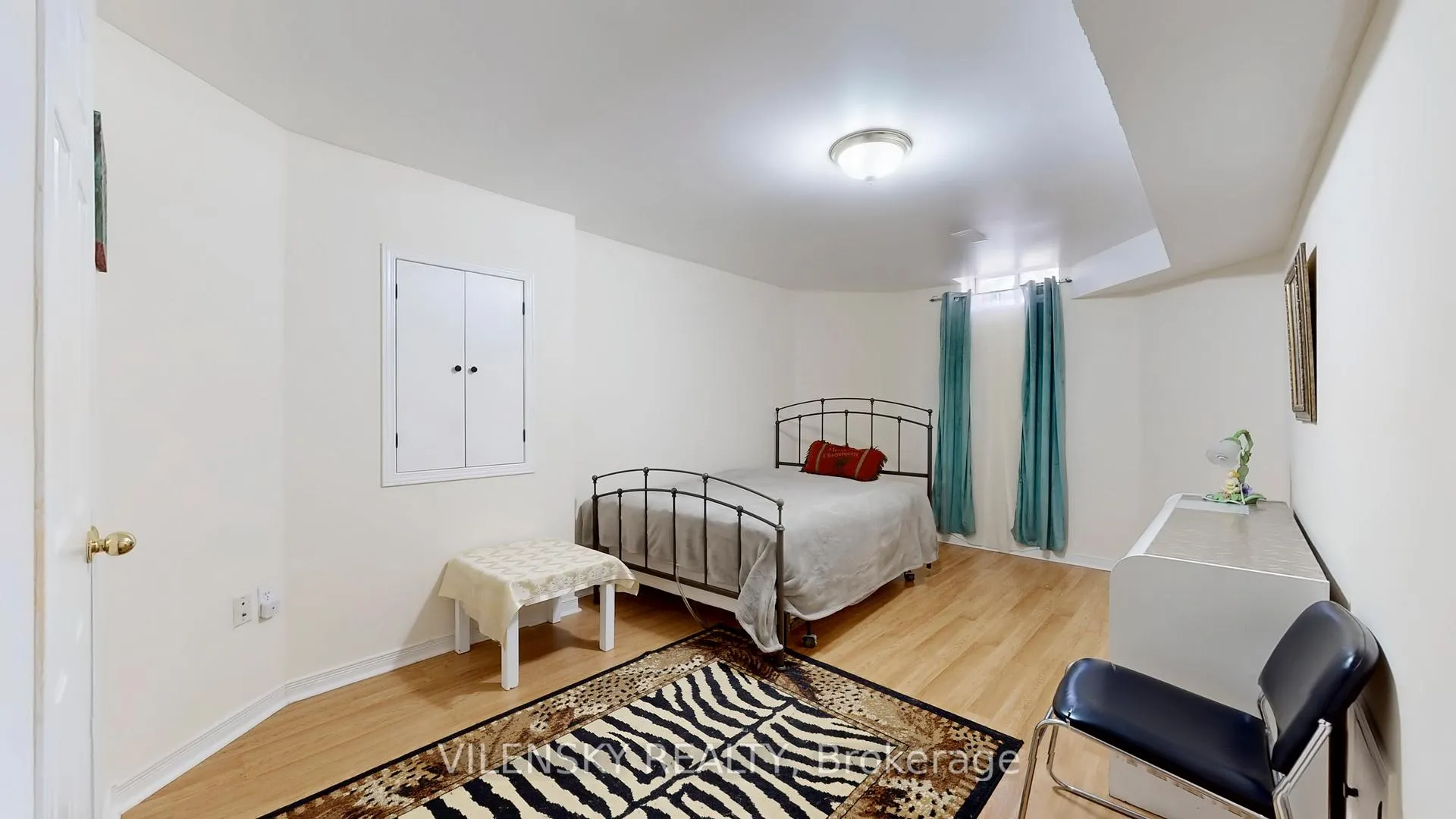 Photo 26 of 2 Eminence Road, Vaughan, Patterson — HOMEH