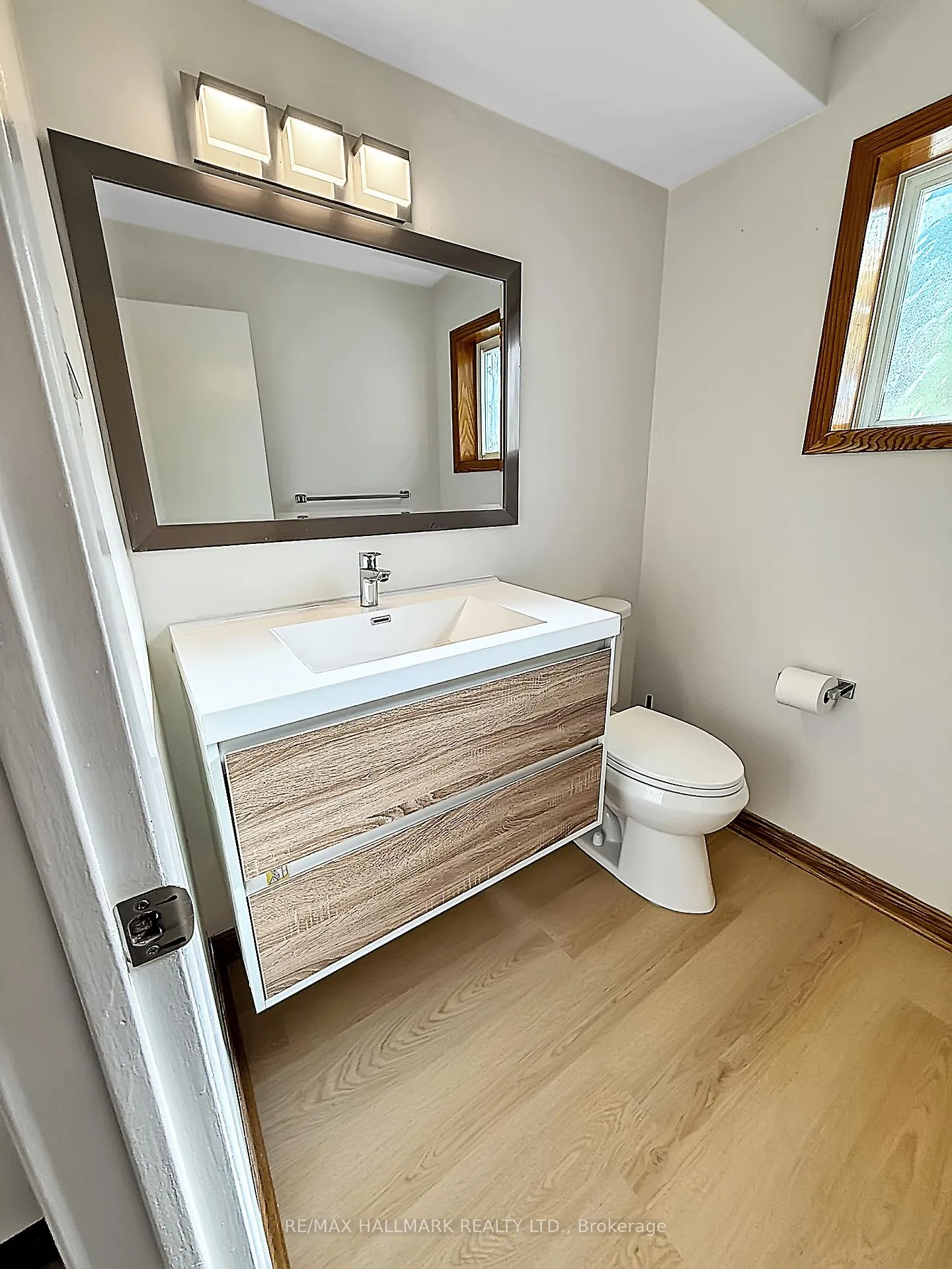 Photo 16 of 153 Clappison Boulevard, Scarborough, Centennial Scarborough — HOMEH